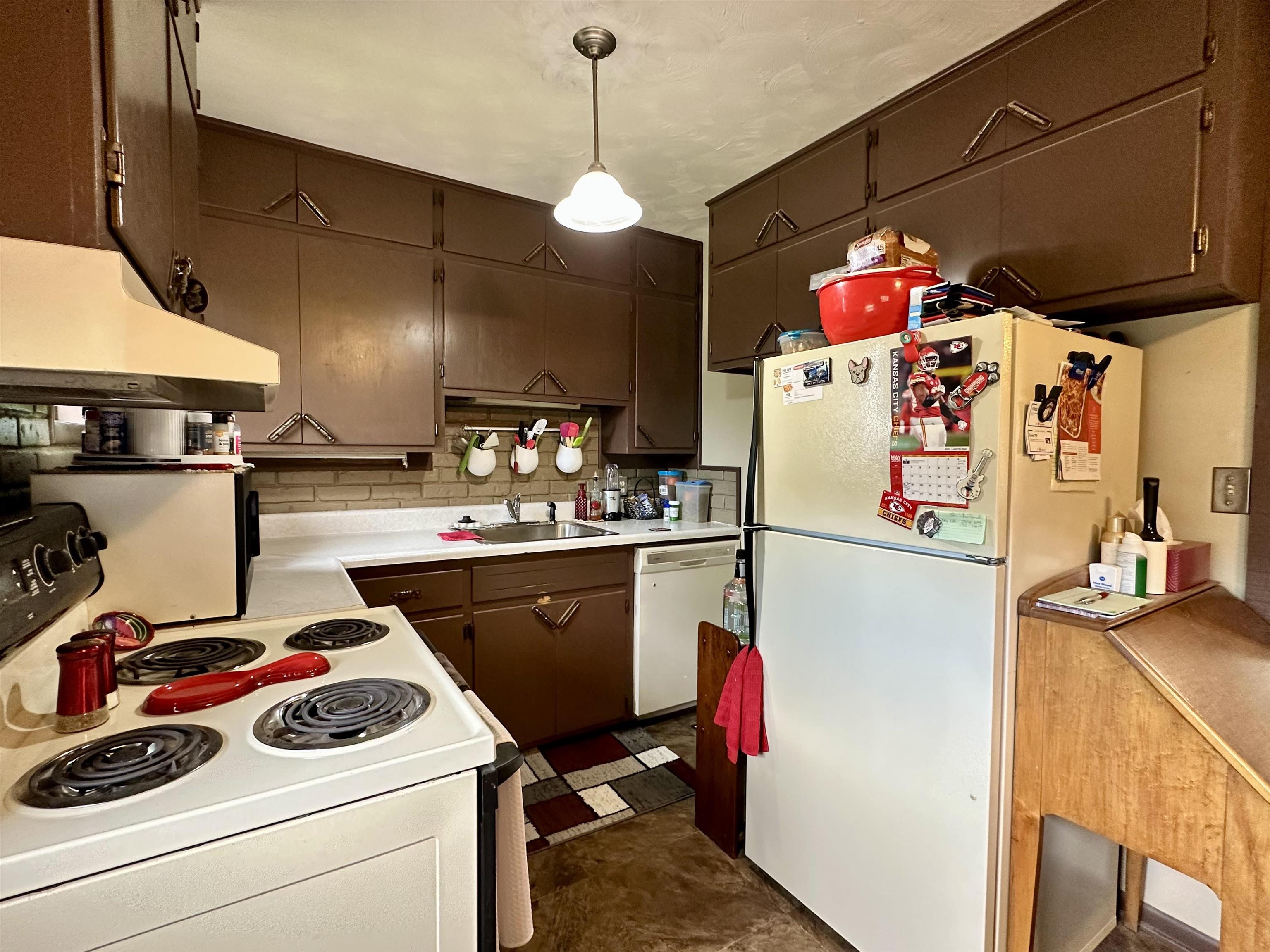 508 Lena Ave, Salina, Kansas image 5