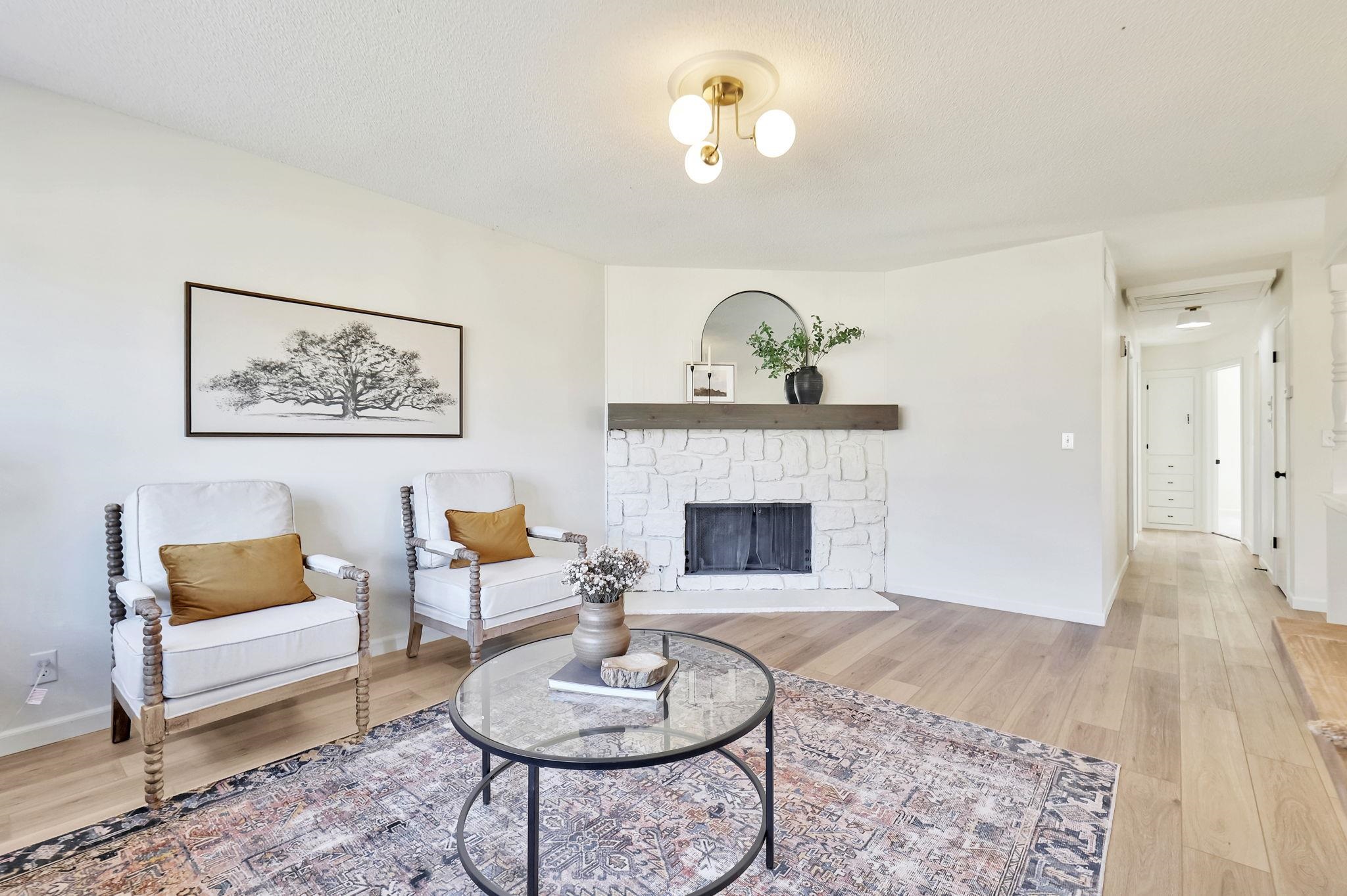 Wichita, Kansas 67207, United States, 3 Bedrooms Bedrooms, ,3 BathroomsBathrooms,Residential,Pending,63886