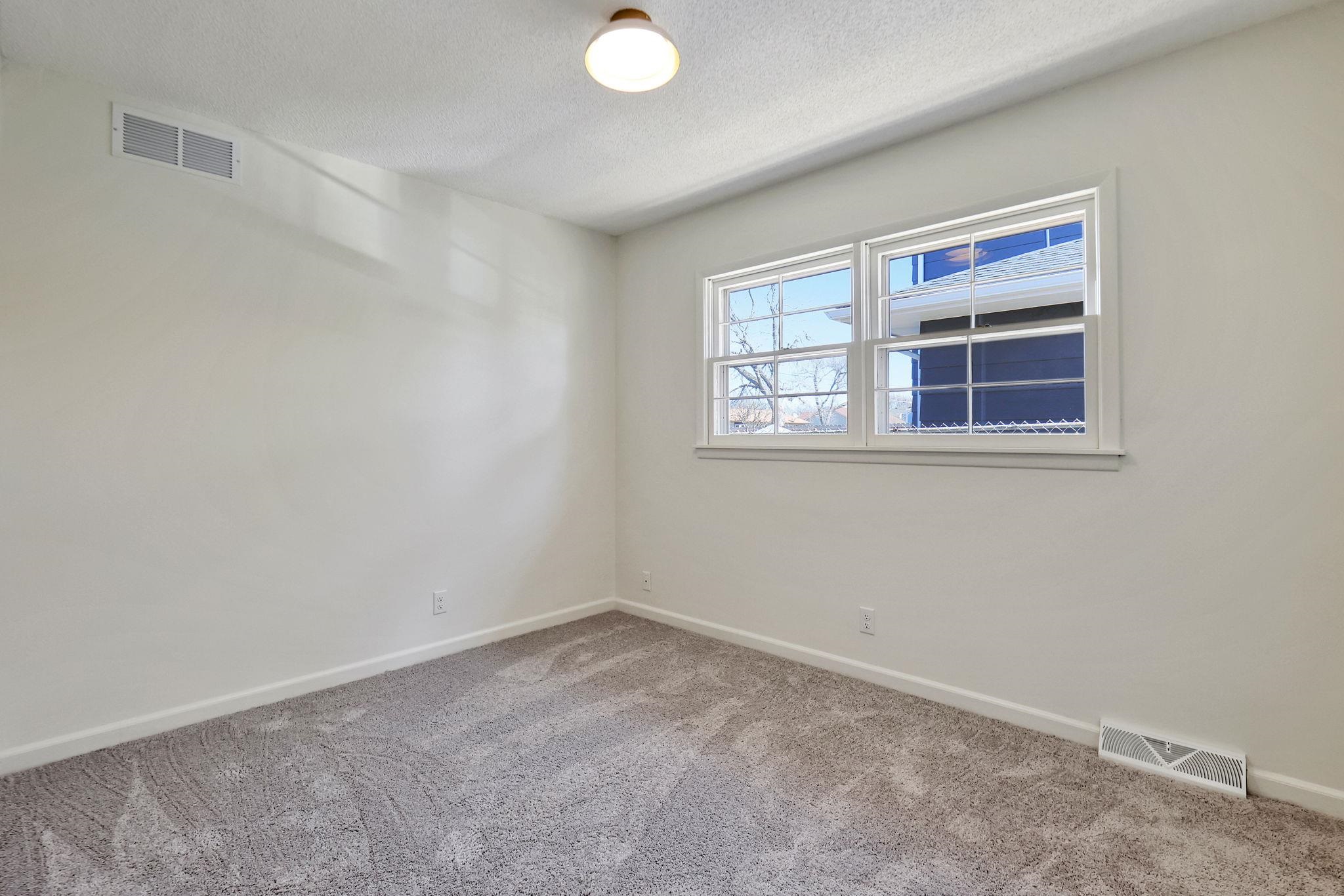 Wichita, Kansas 67207, United States, 3 Bedrooms Bedrooms, ,3 BathroomsBathrooms,Residential,Pending,63886