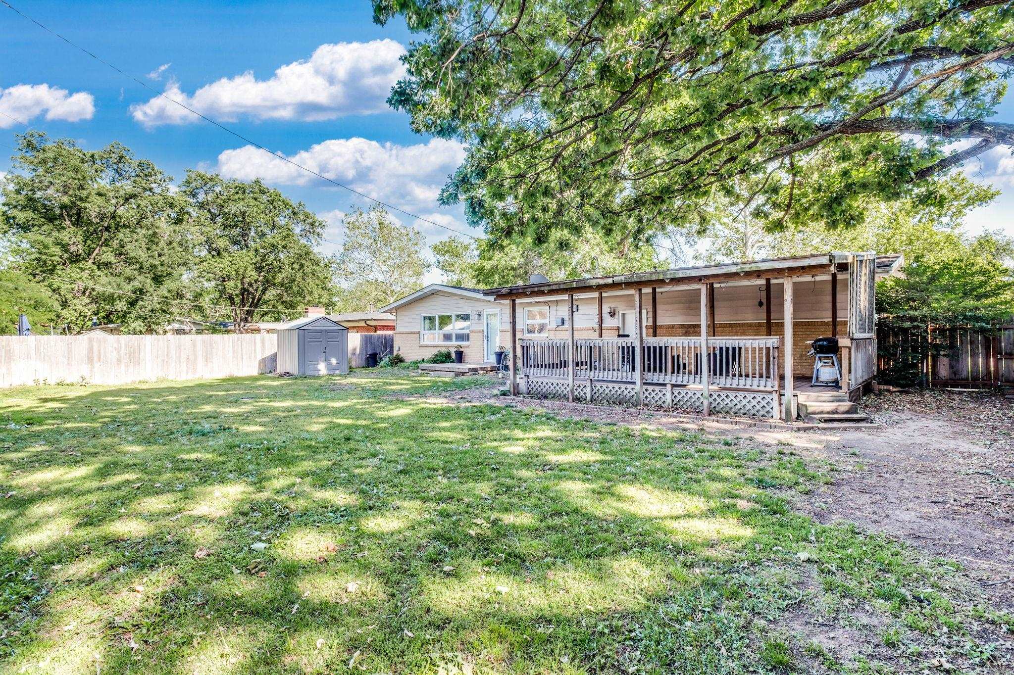9710 W Hickory Ln, Wichita, Kansas image 26