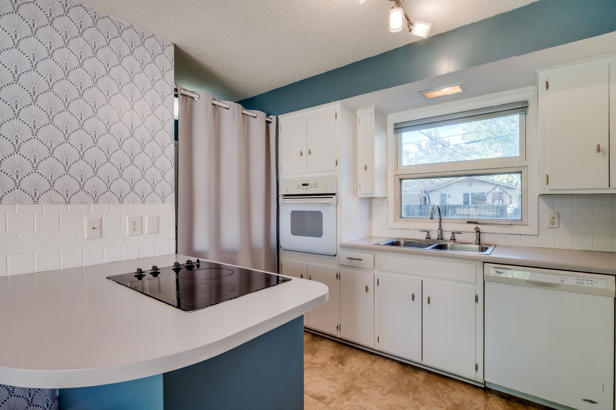 9710 W Hickory Ln, Wichita, Kansas image 10