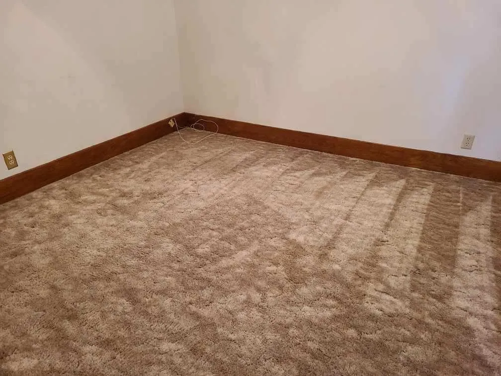 Winfield, Kansas 67156, United States, 2 Bedrooms Bedrooms, ,2 BathroomsBathrooms,Residential,Active,186191