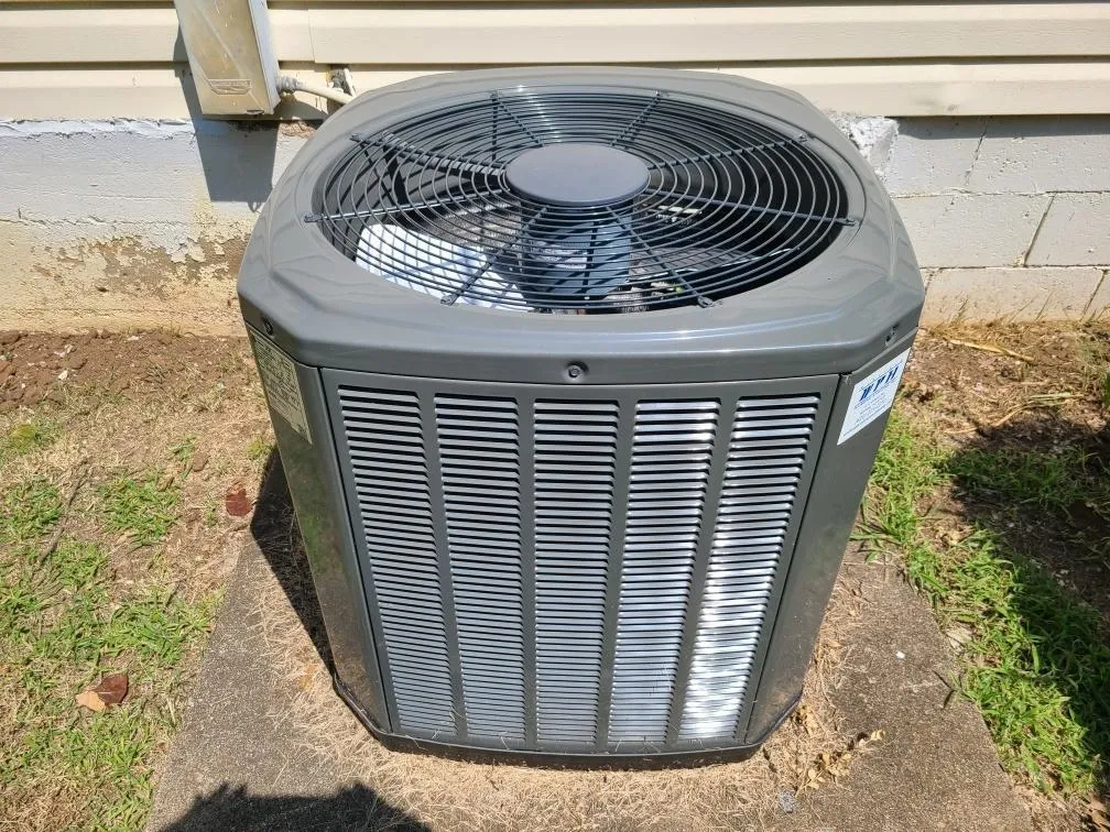 Winfield, Kansas 67156, United States, 2 Bedrooms Bedrooms, ,2 BathroomsBathrooms,Residential,Active,186191