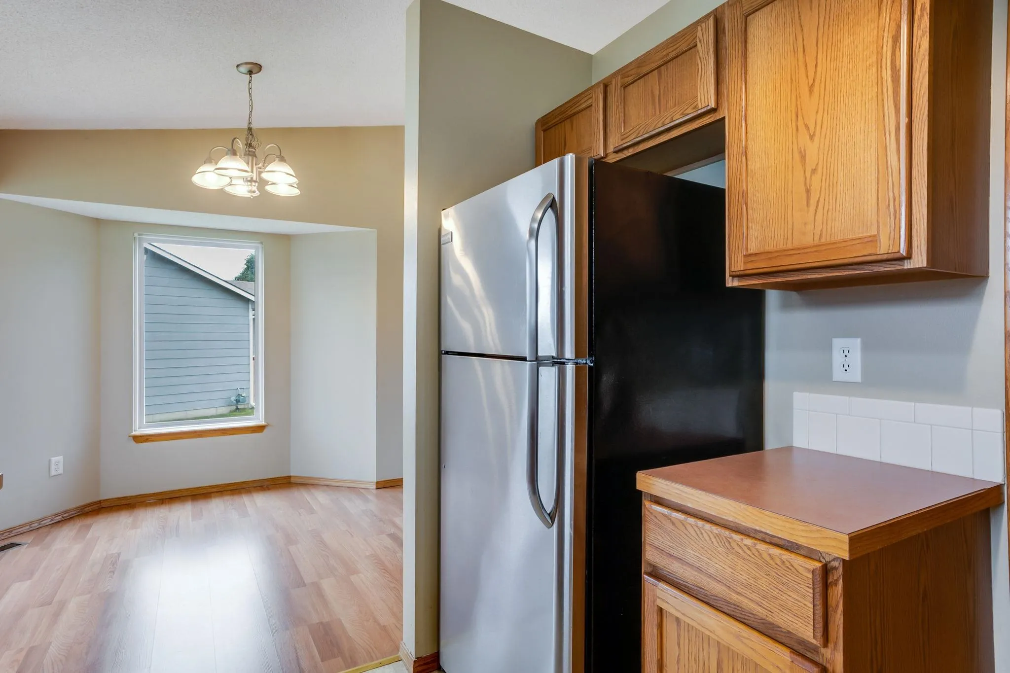 Wichita, Kansas 67209, United States, 3 Bedrooms Bedrooms, ,3 BathroomsBathrooms,Residential,Active,229022