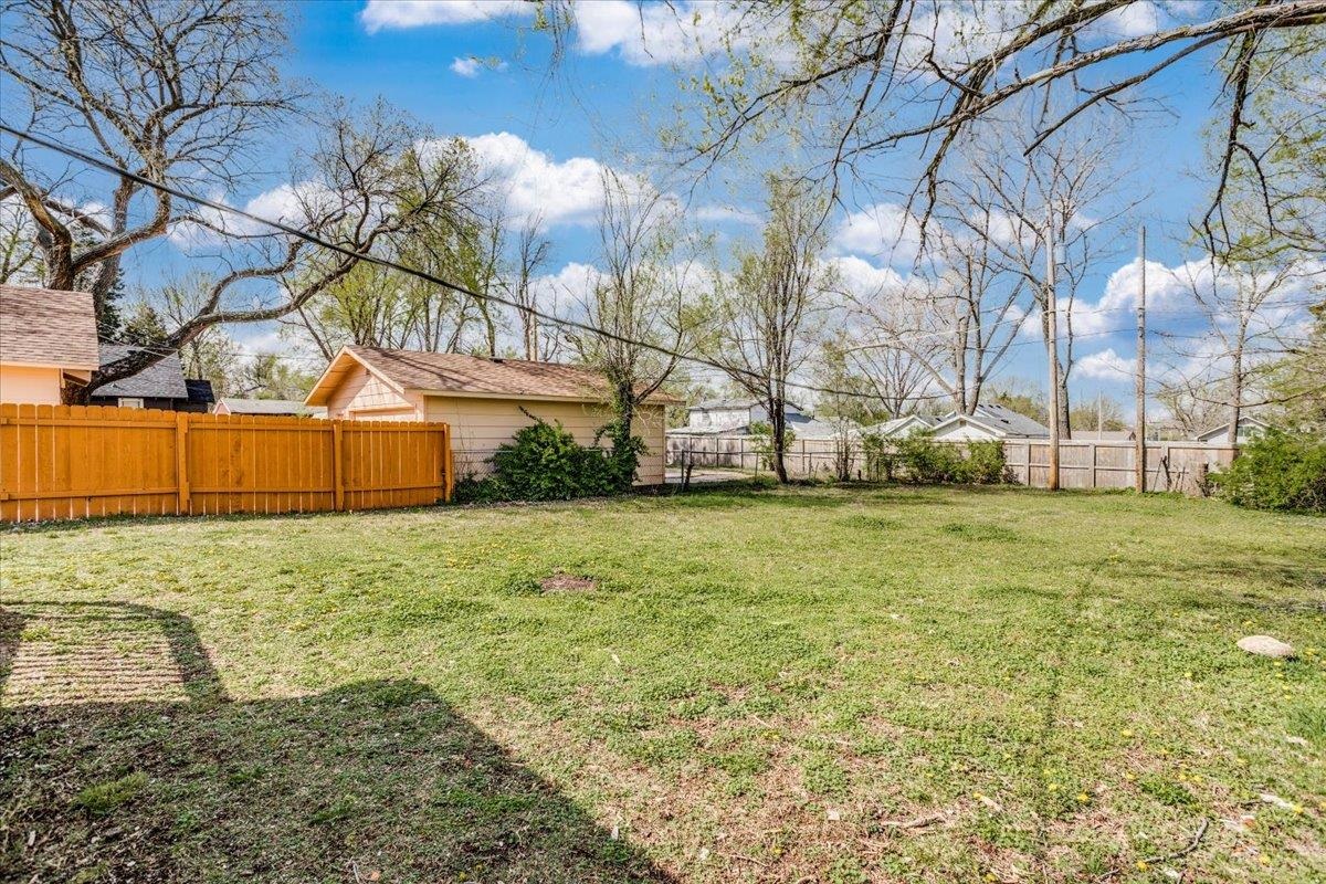 221 Poplar St, El Dorado, Kansas image 27