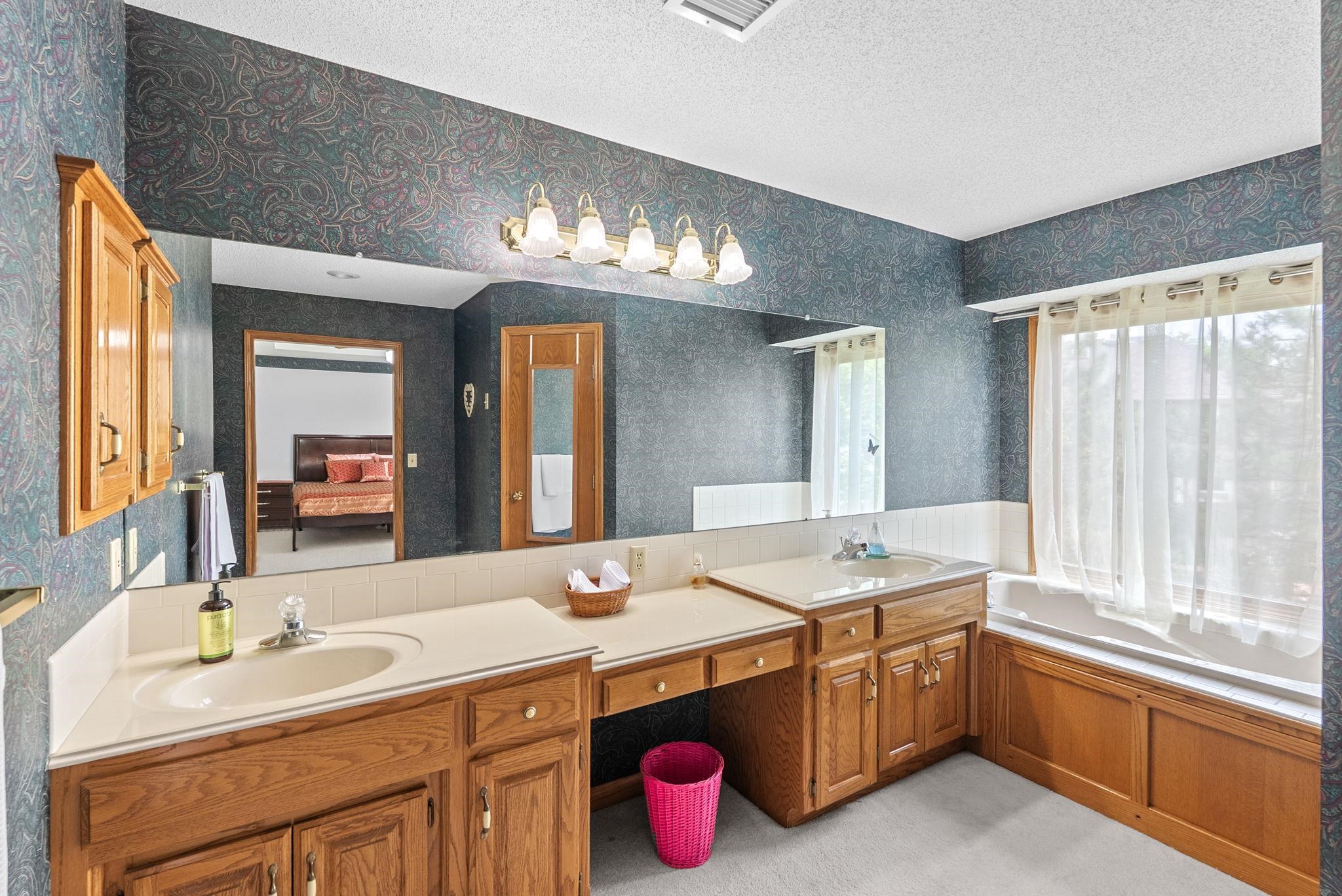2518 N Cranbrook St, Wichita, Virginia image 21