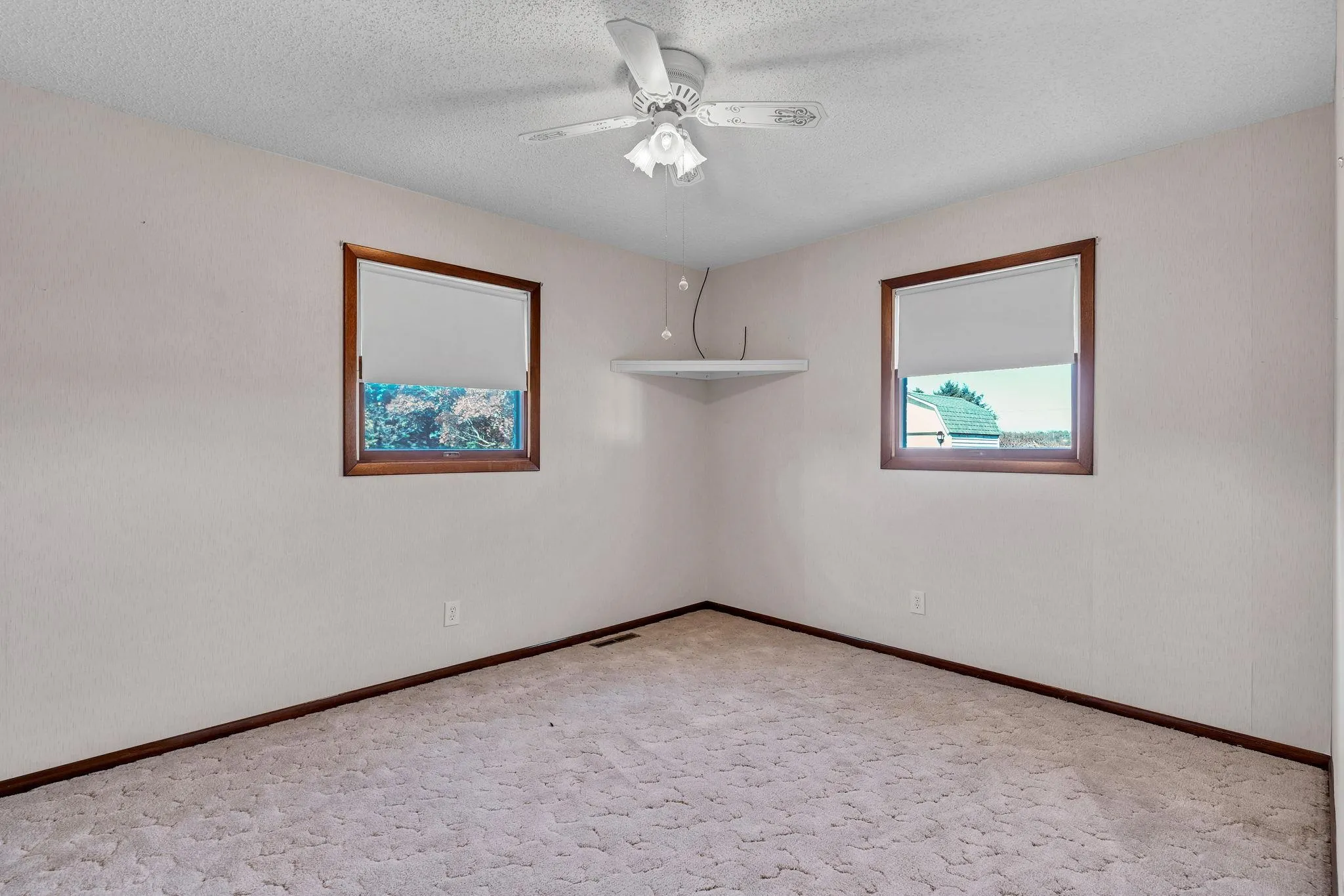 Rose Hill, Kansas 67133, United States, 3 Bedrooms Bedrooms, ,3 BathroomsBathrooms,Residential,Active,247085