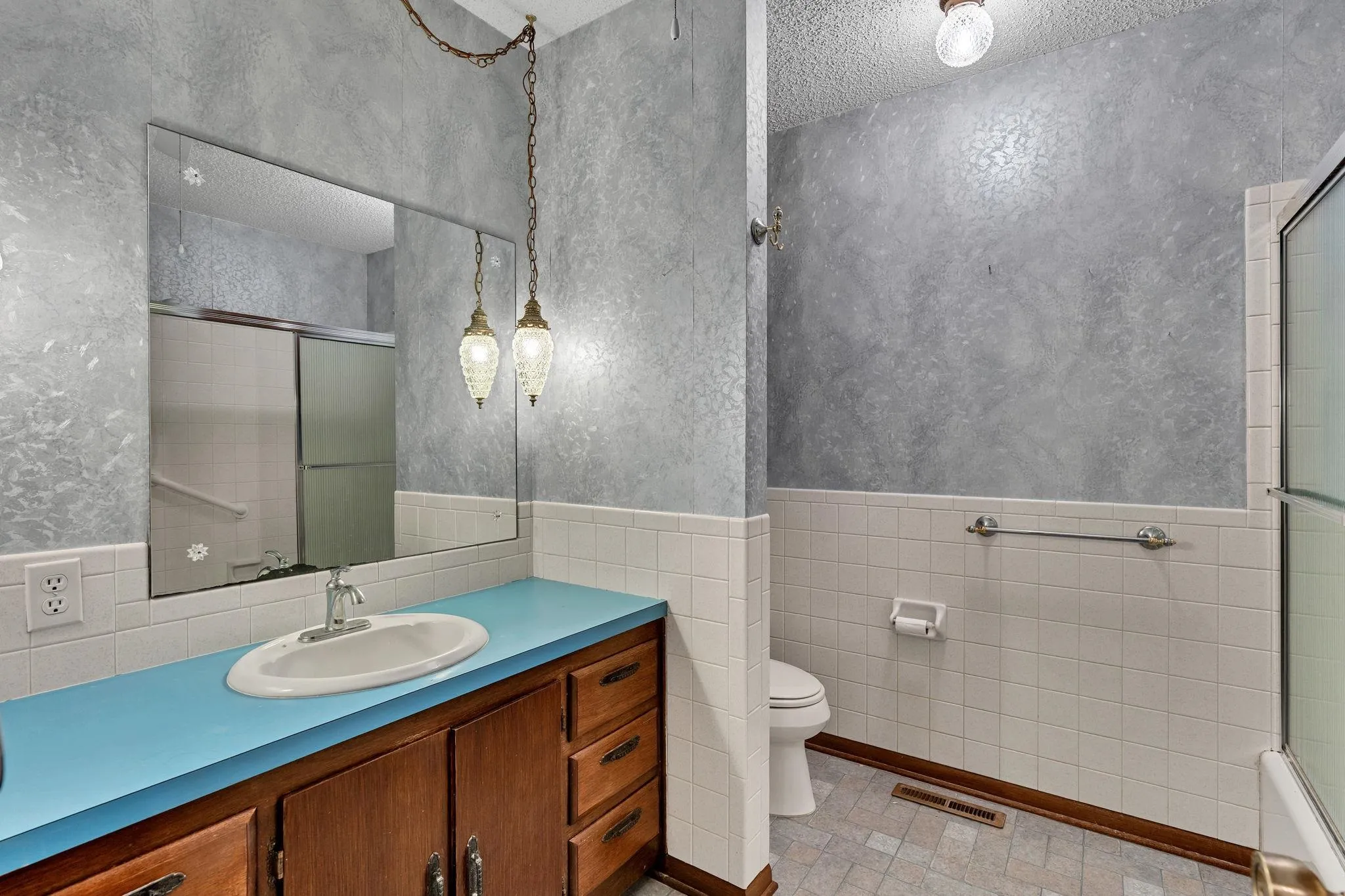 Rose Hill, Kansas 67133, United States, 3 Bedrooms Bedrooms, ,3 BathroomsBathrooms,Residential,Active,247085