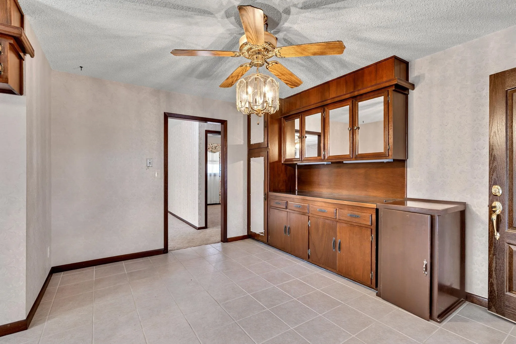 Rose Hill, Kansas 67133, United States, 3 Bedrooms Bedrooms, ,3 BathroomsBathrooms,Residential,Active,247085