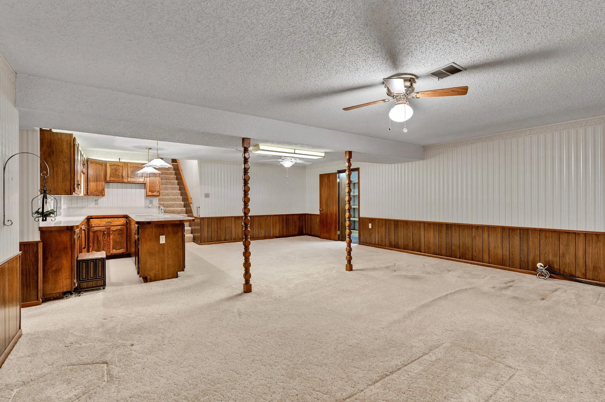 Rose Hill, Kansas 67133, United States, 3 Bedrooms Bedrooms, ,3 BathroomsBathrooms,Residential,Active,247085