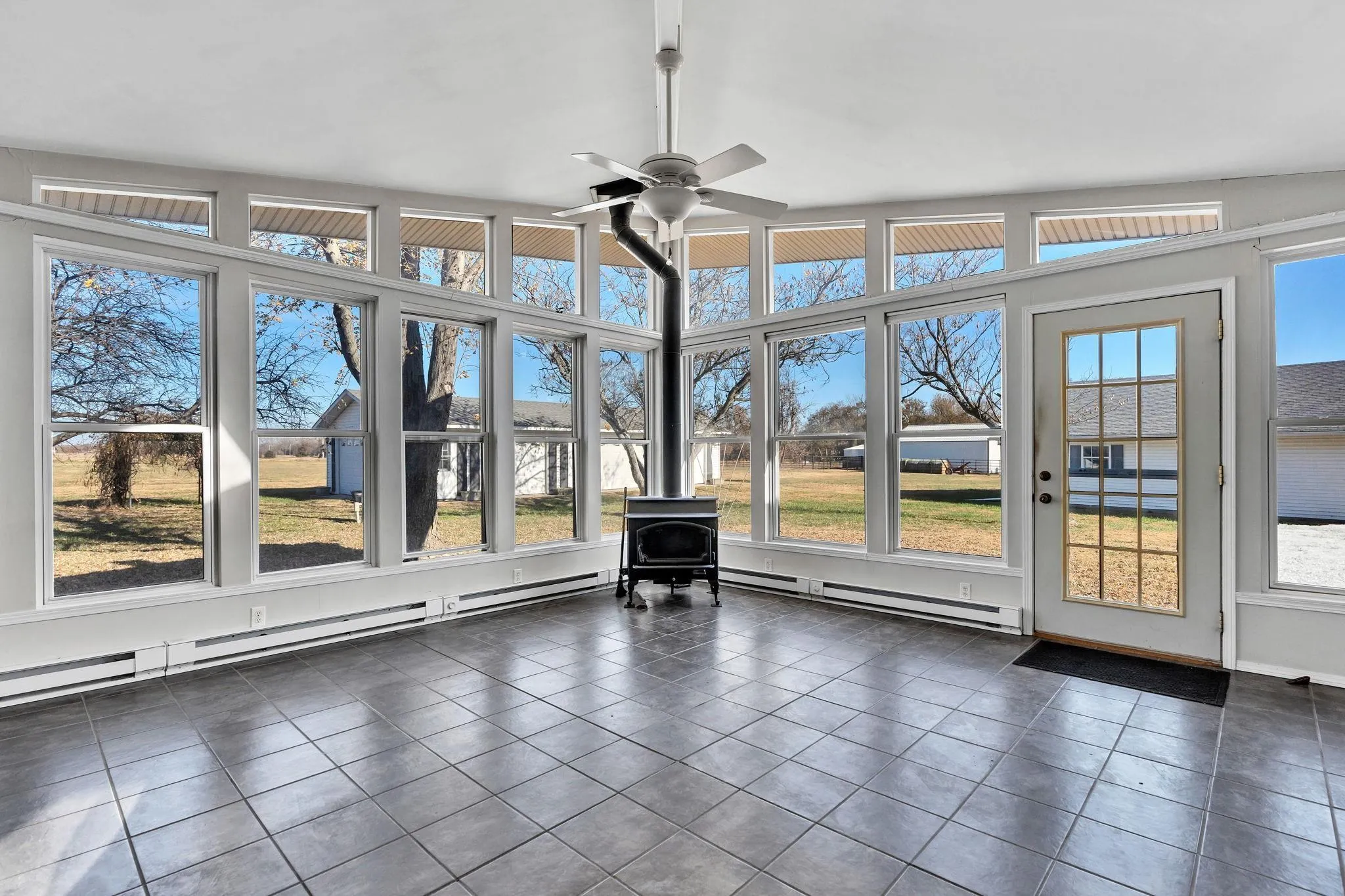 Rose Hill, Kansas 67133, United States, 3 Bedrooms Bedrooms, ,3 BathroomsBathrooms,Residential,Active,247085