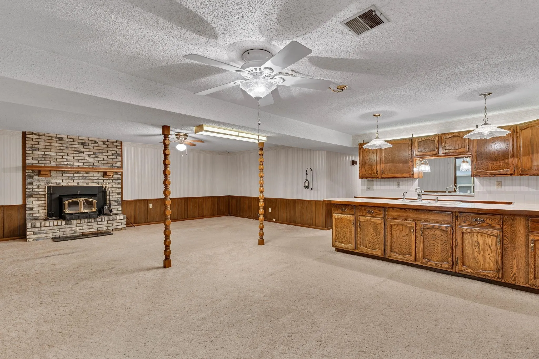 Rose Hill, Kansas 67133, United States, 3 Bedrooms Bedrooms, ,3 BathroomsBathrooms,Residential,Active,247085