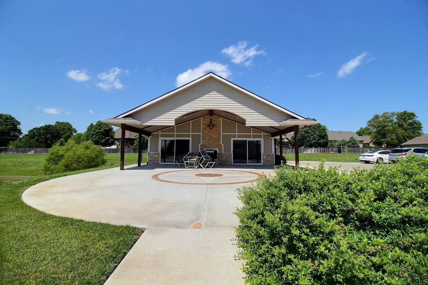 2418 E Madison Ave, Derby, Kansas image 29