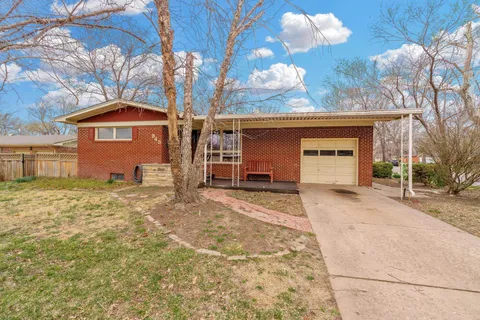 945 N Peterson Ave, Wichita, KS 67212 - MLS#: 652319