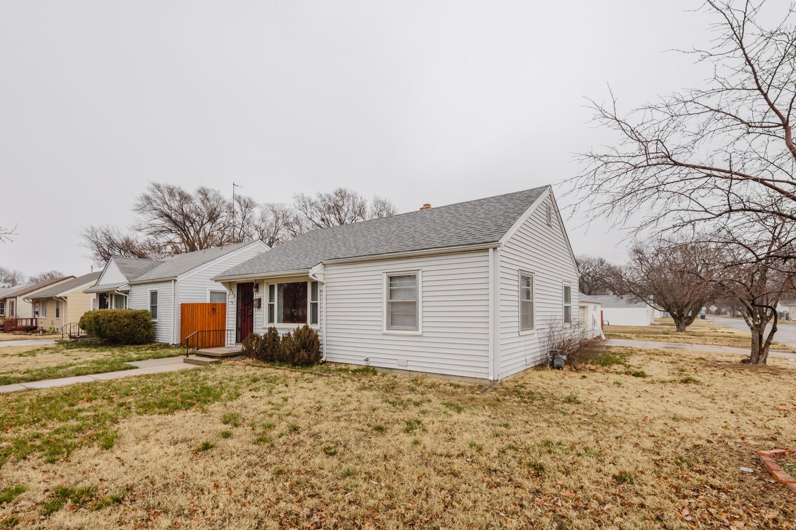 402 N Glenn St, Wichita, Kansas image 3