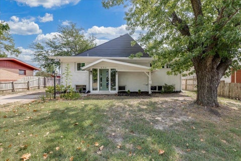 Homes For Sale - 556 N Colby Ave<br/> Valley Center, KS 67147