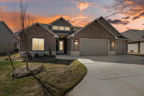 811 N Thornton St, Wichita, KS 67235 - MLS#: 653078