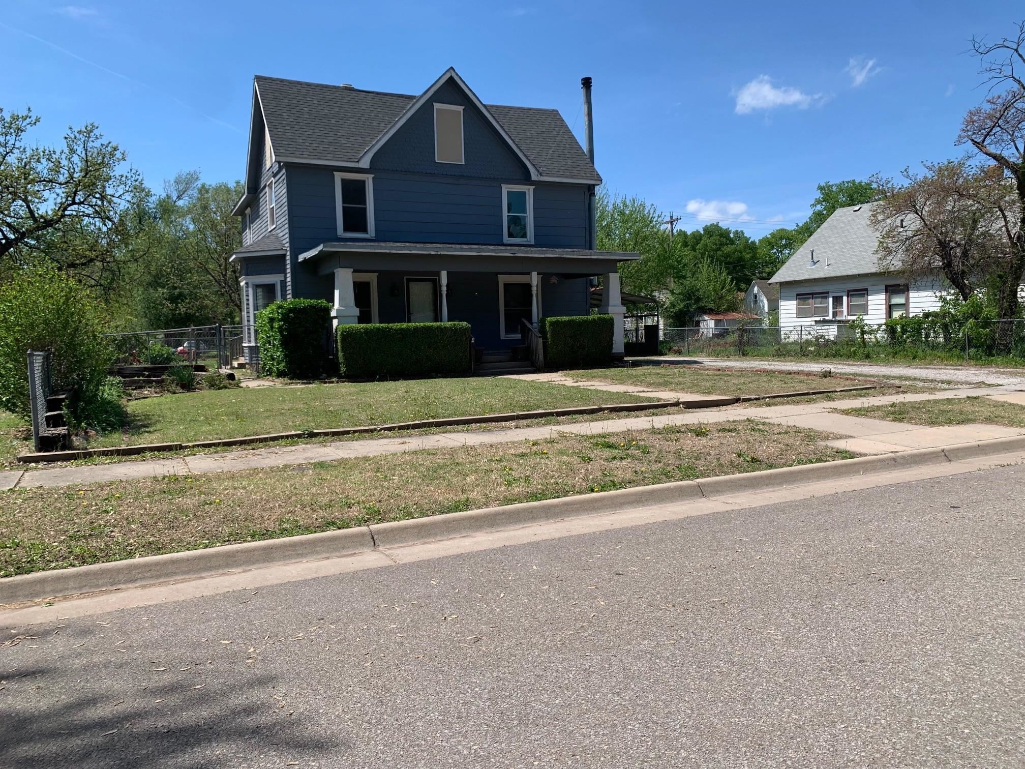 1113 Stewart St, Winfield, Kansas image 25