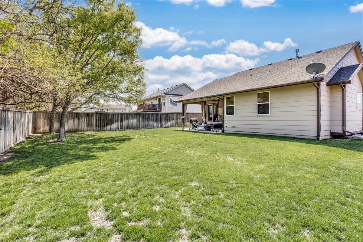 12214 E Mainsgate St, Wichita, Kansas image 31