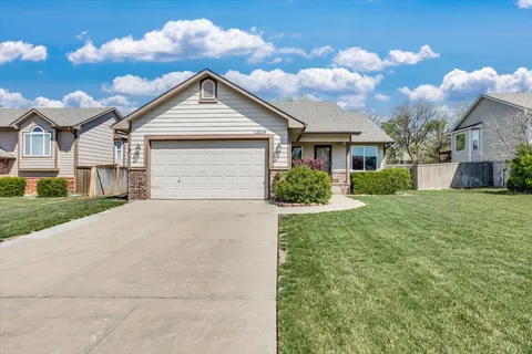 12214 E Mainsgate St, Wichita, KS MLS: 654074