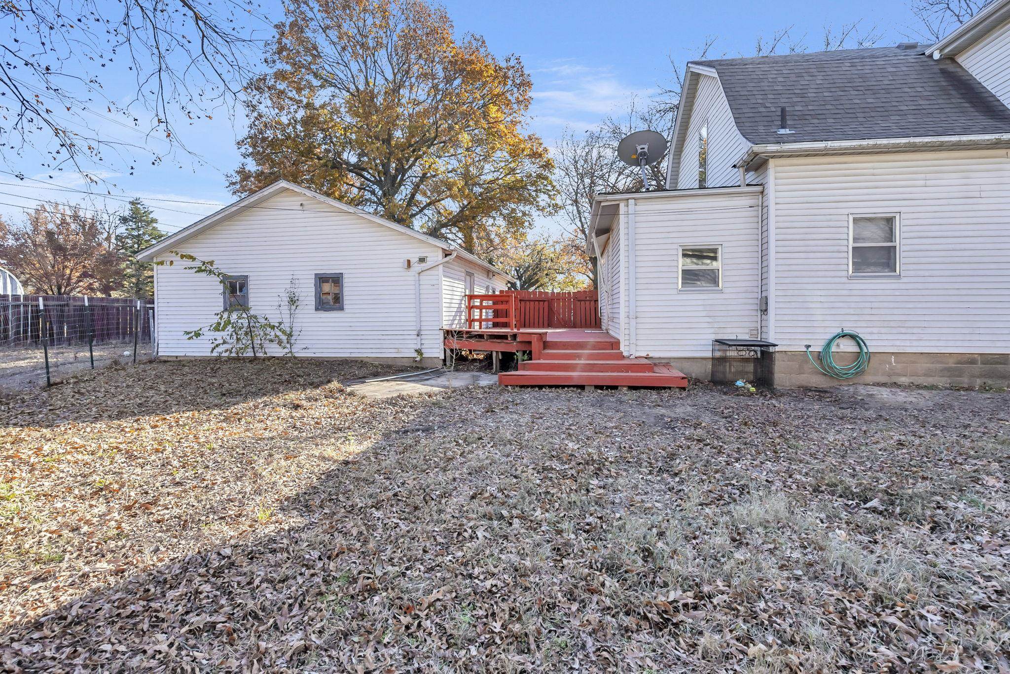 402 N Sumner St, Oxford, Kansas image 32