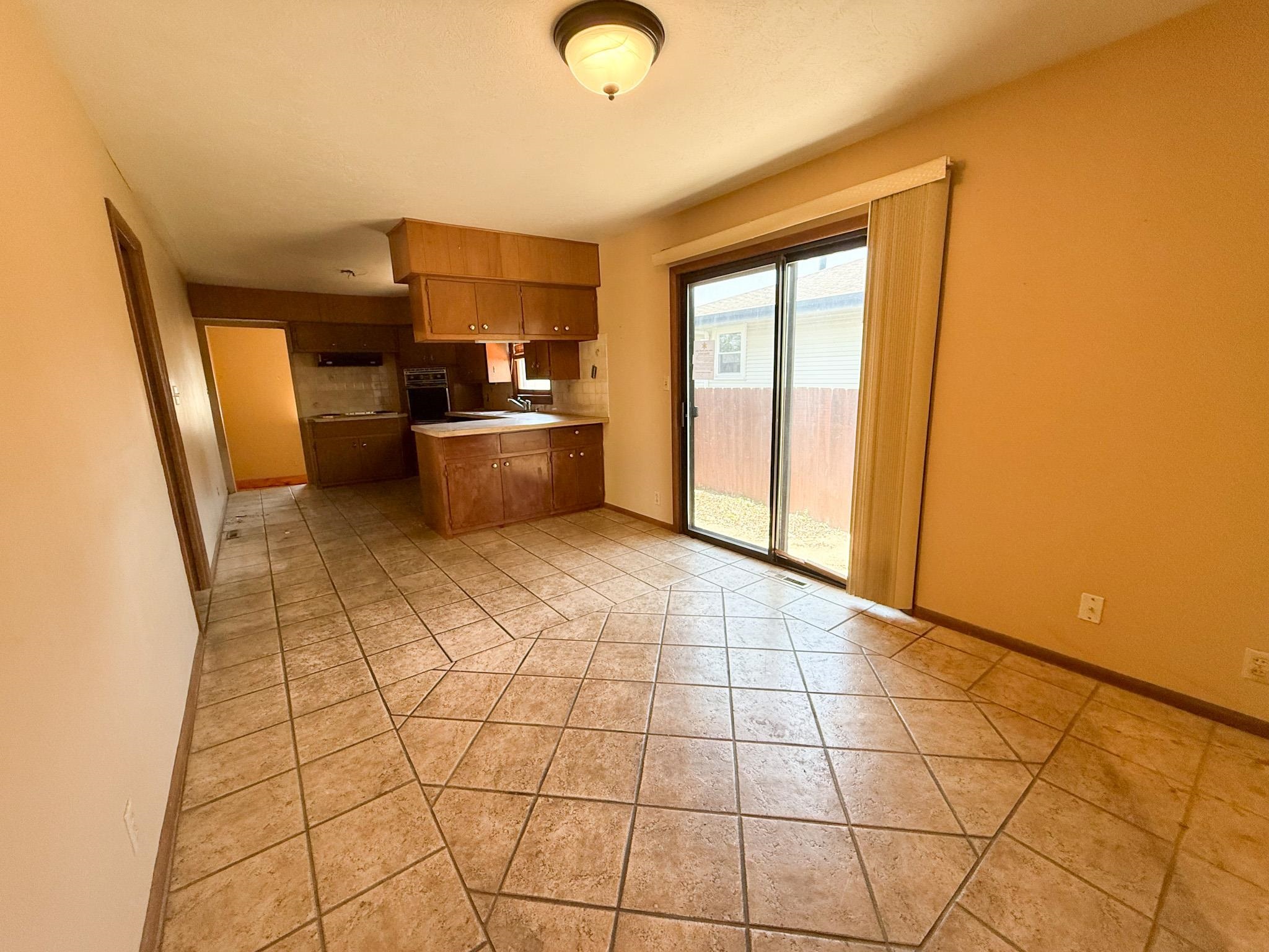 829 La Shelle Ln, Salina, Virginia image 4