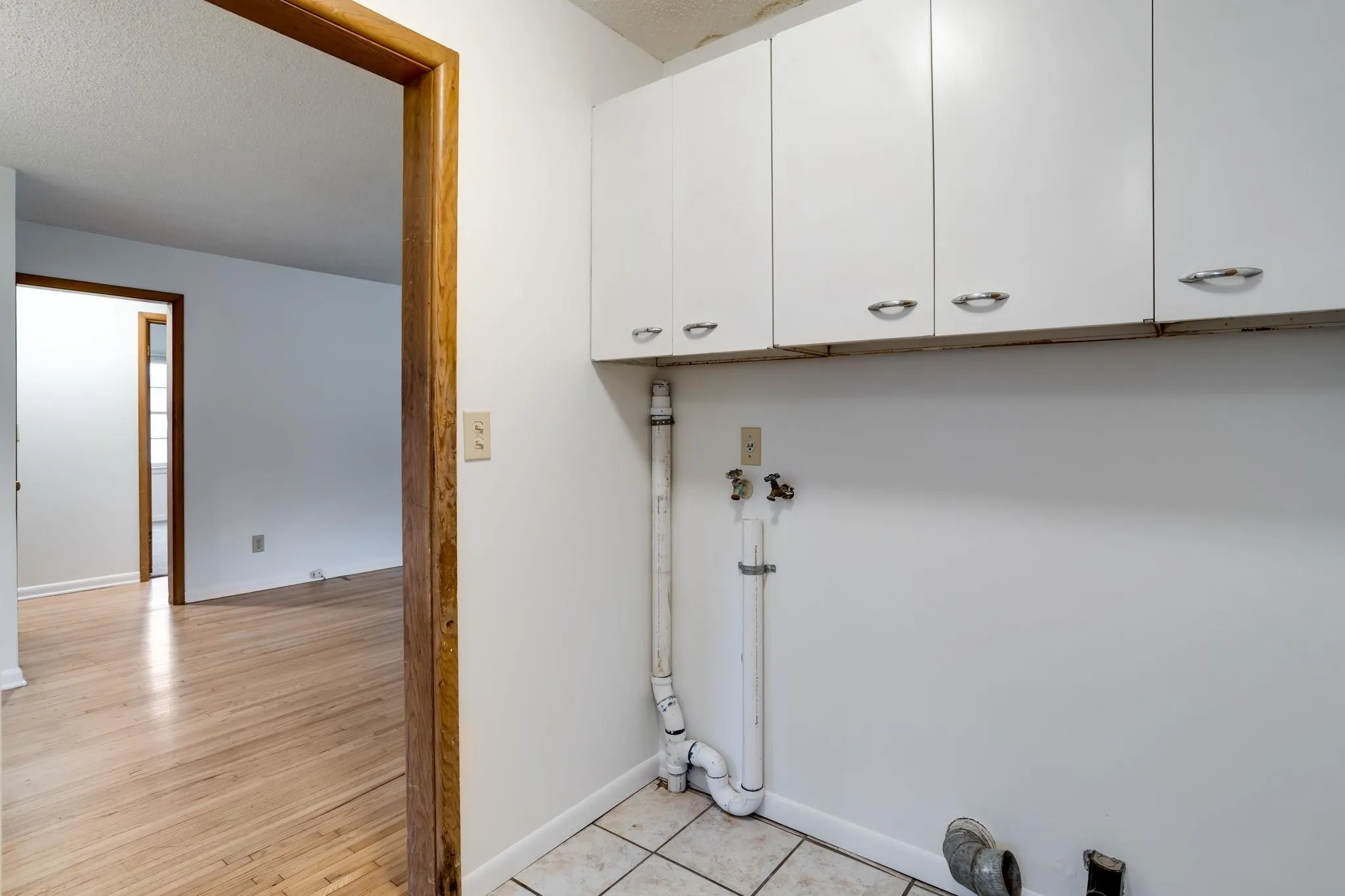 Derby, Kansas 67037, United States, 3 Bedrooms Bedrooms, ,1 BathroomBathrooms,Residential,Active,200983