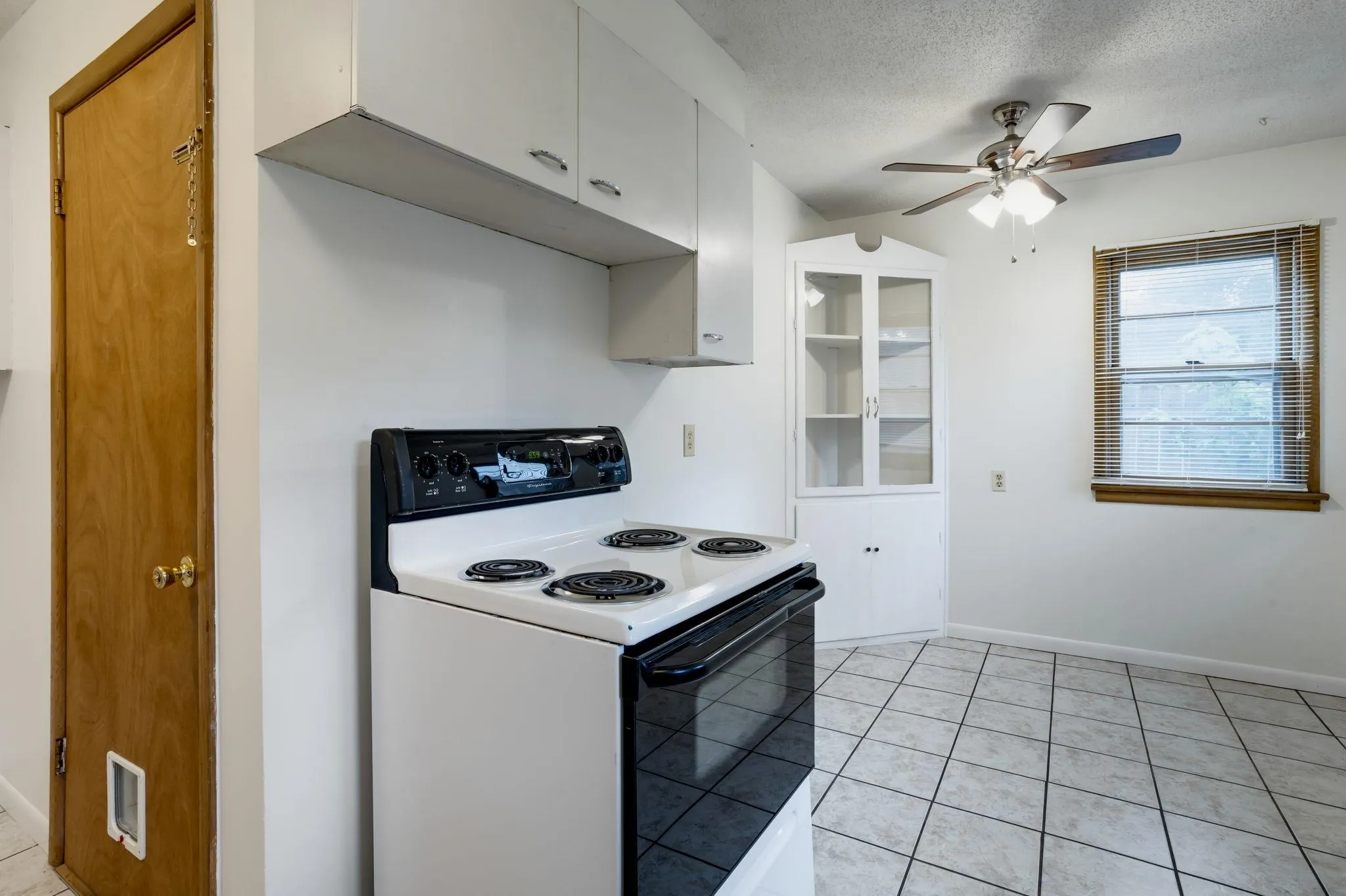 Derby, Kansas 67037, United States, 3 Bedrooms Bedrooms, ,1 BathroomBathrooms,Residential,Active,200983