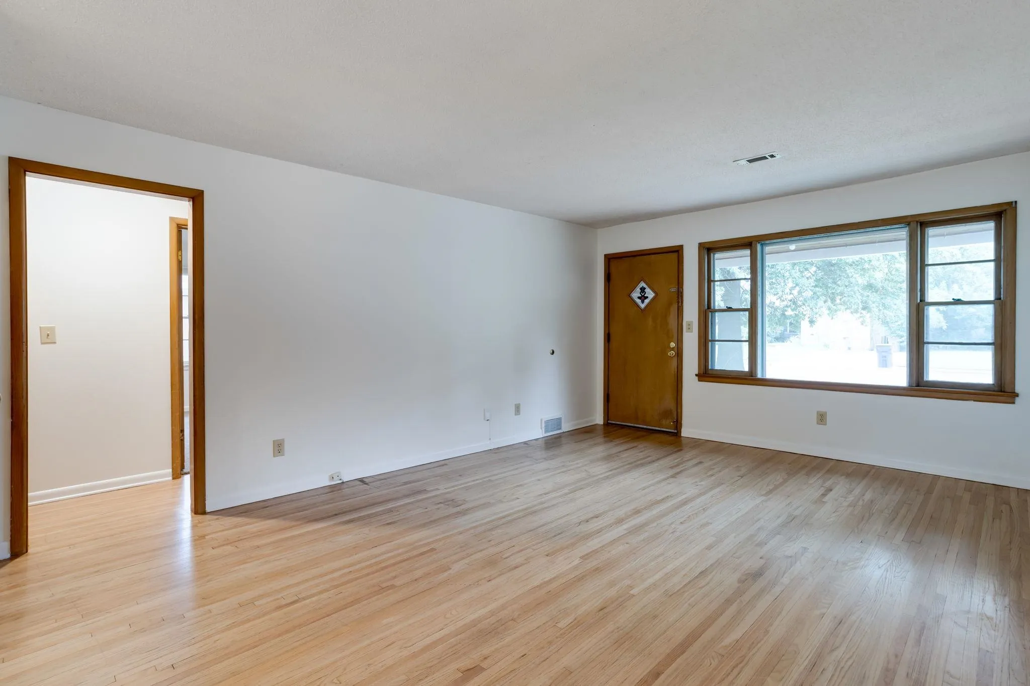 Derby, Kansas 67037, United States, 3 Bedrooms Bedrooms, ,1 BathroomBathrooms,Residential,Active,200983