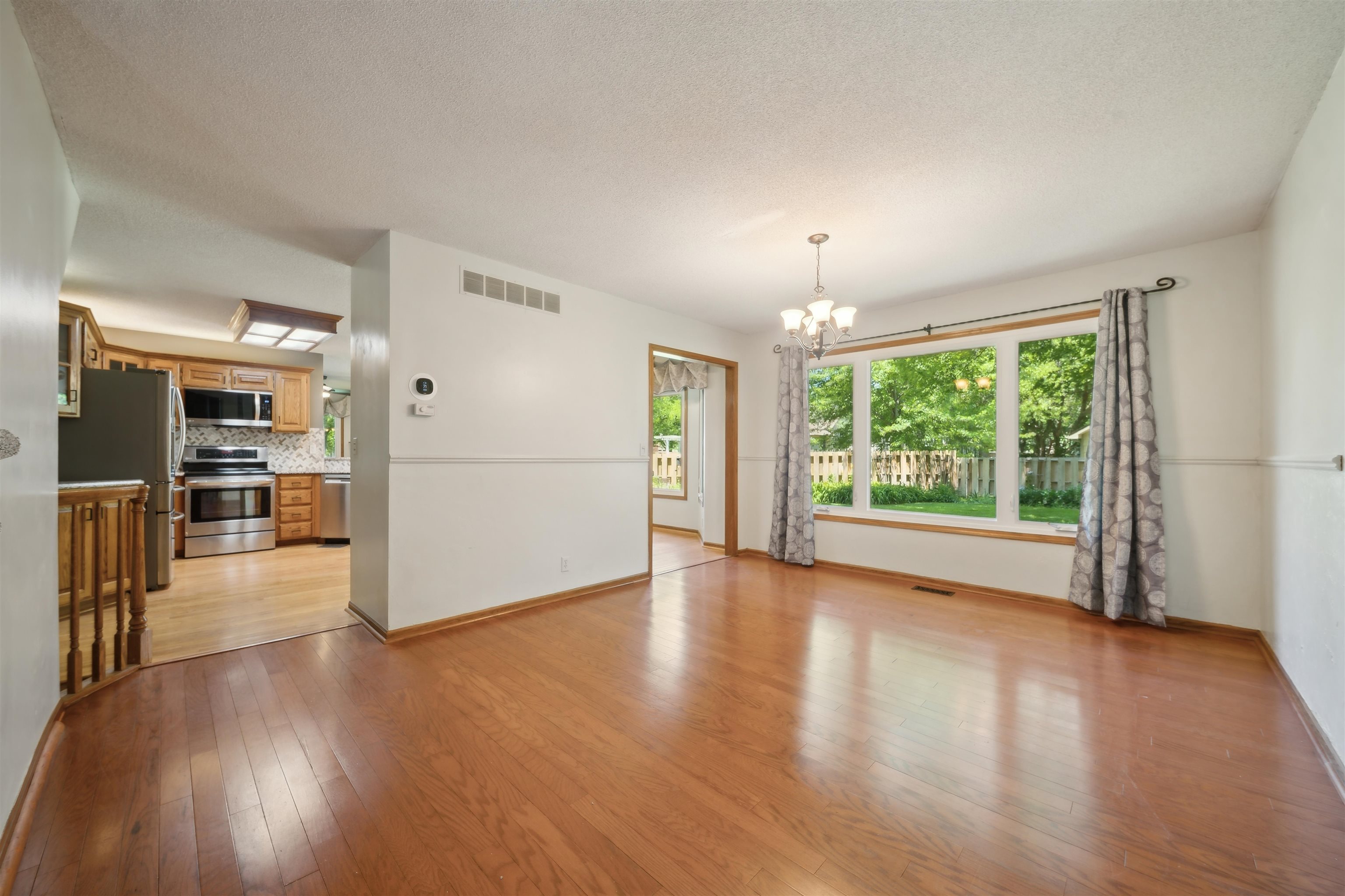9416 W Wyncroft St, Wichita, Virginia image 5