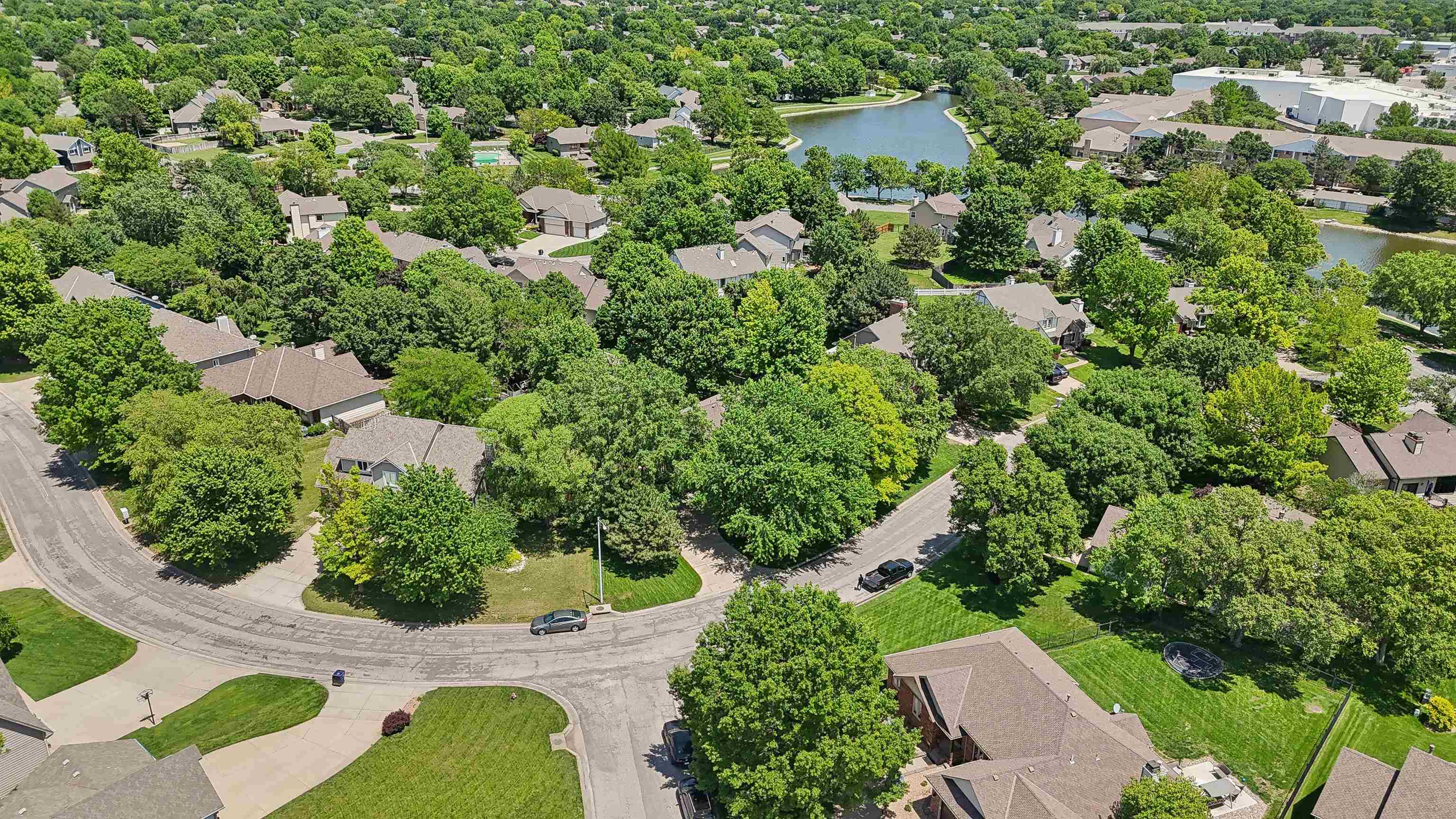 9416 W Wyncroft St, Wichita, Virginia image 30