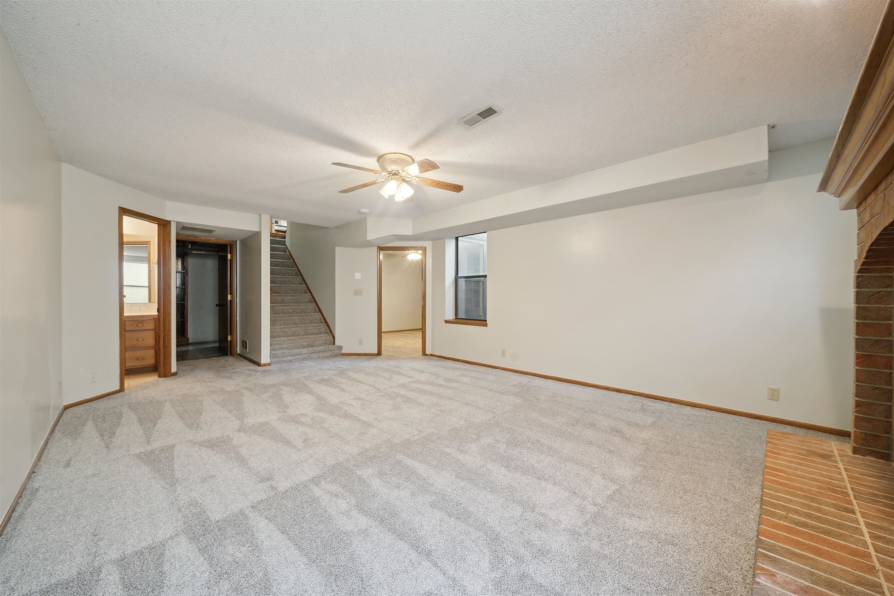 9416 W Wyncroft St, Wichita, Virginia image 24
