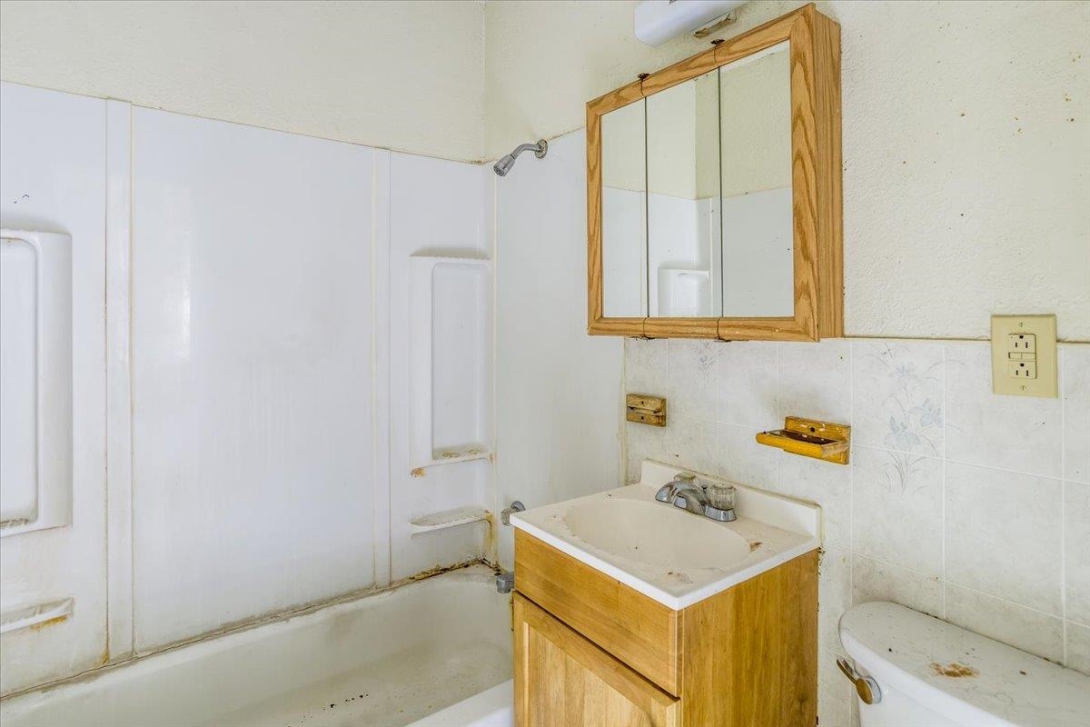 1739 E 24th St N St, Wichita, Kansas image 7