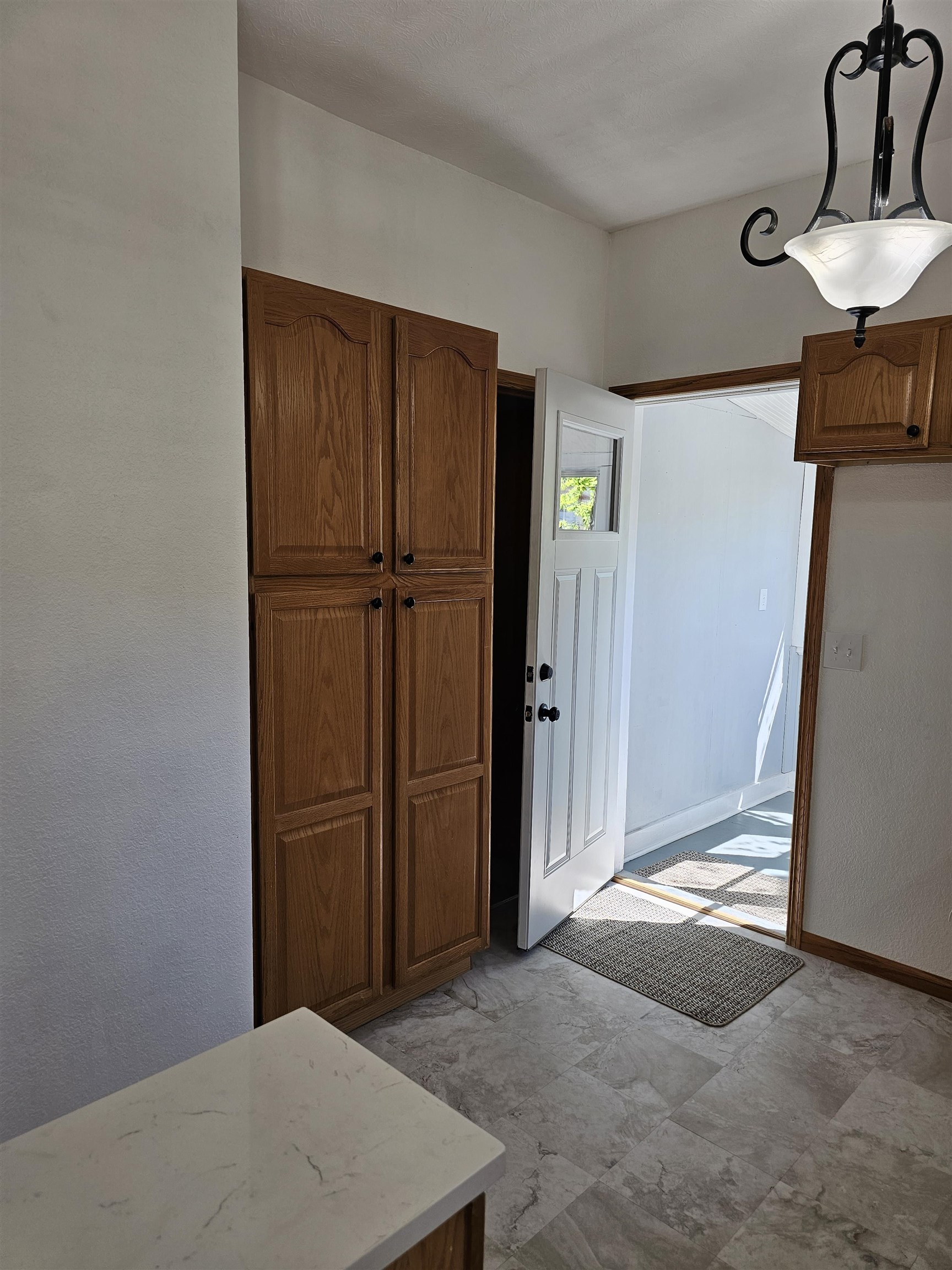 125 W Bond St, Salina, Kansas image 7