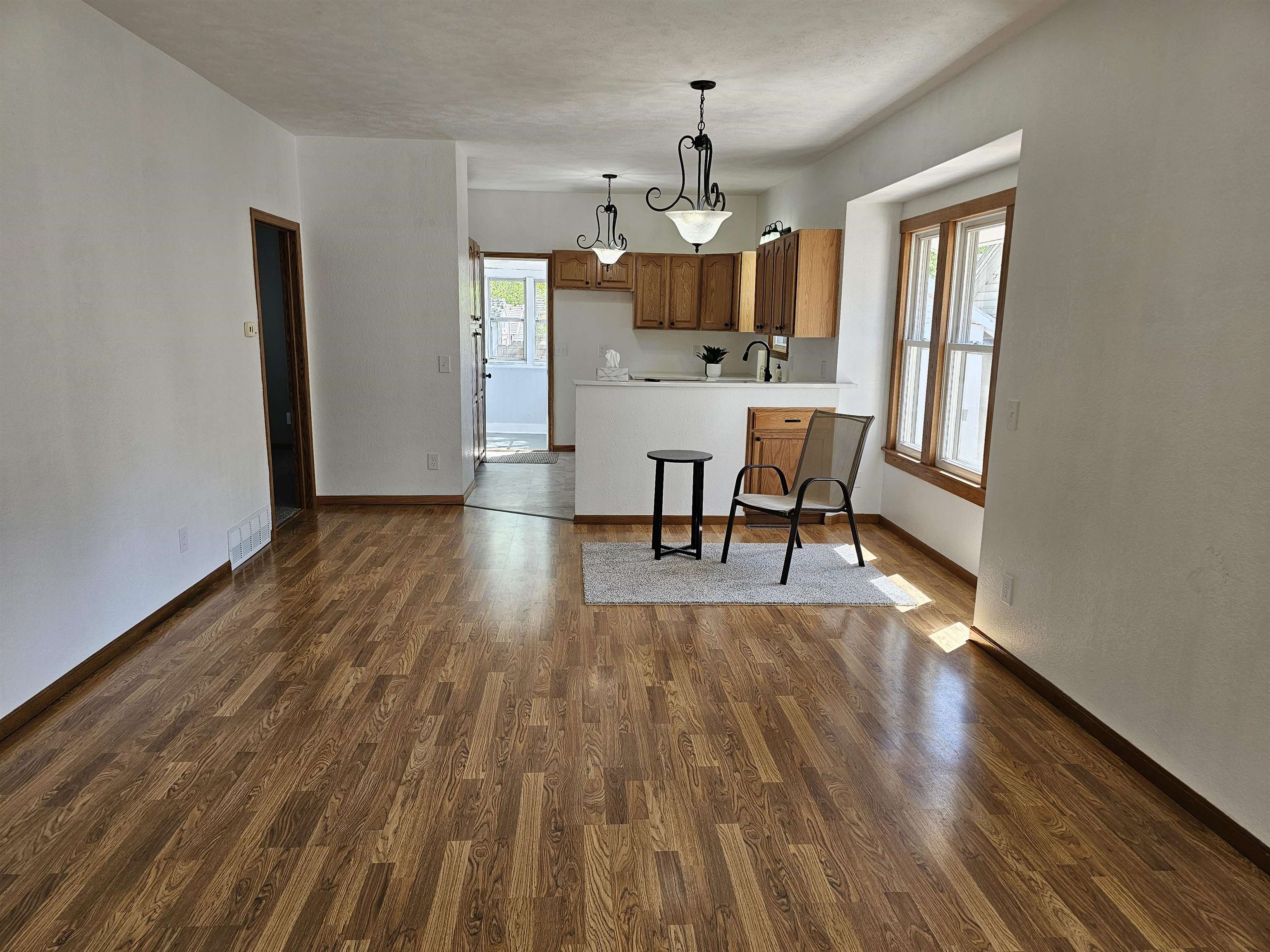 125 W Bond St, Salina, Kansas image 3