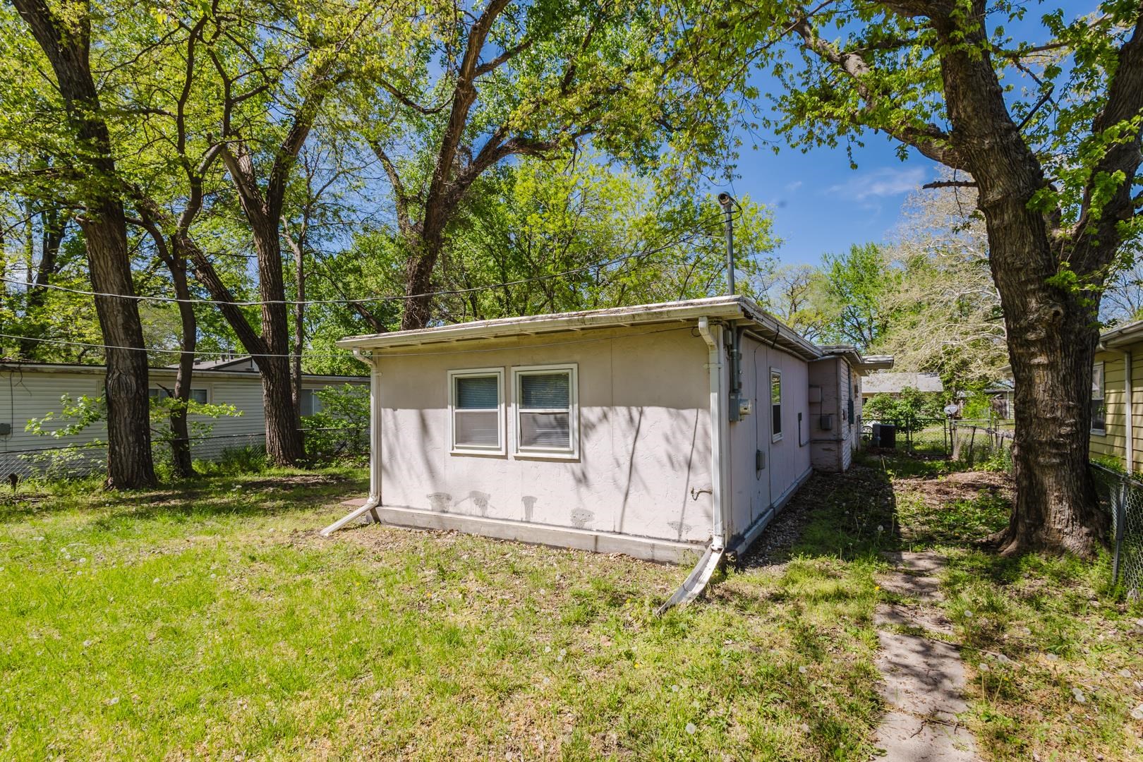 3141 E Glen Oaks Dr, Wichita, Kansas image 22