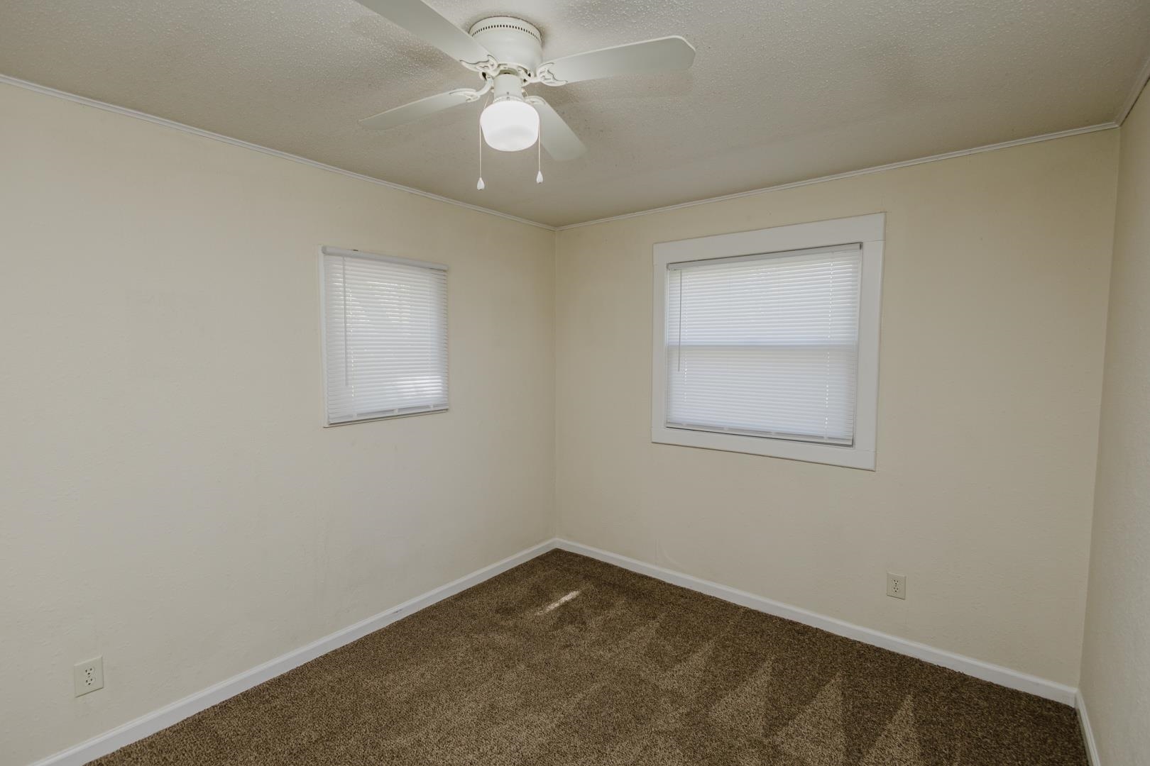 3141 E Glen Oaks Dr, Wichita, Kansas image 12