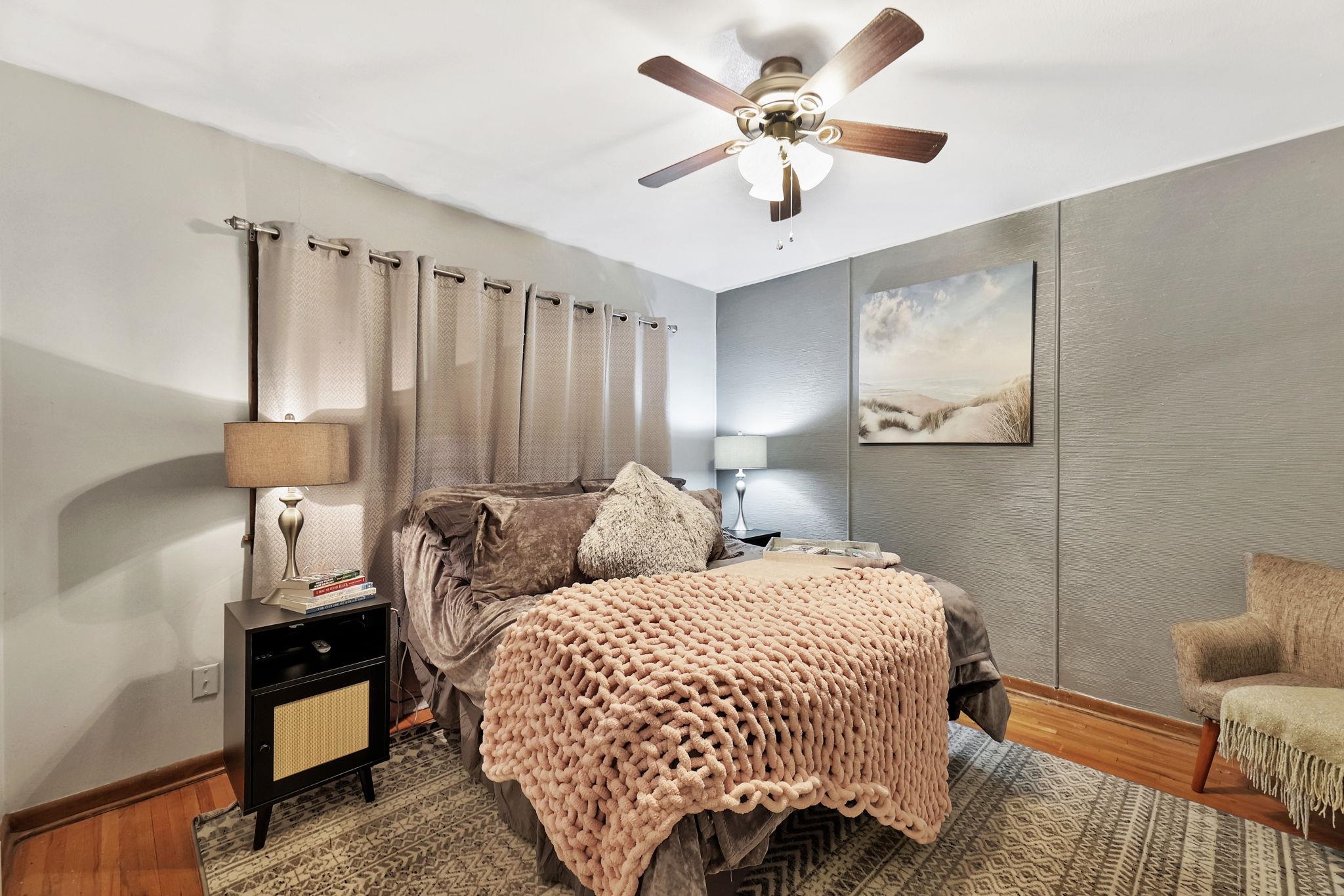 Wichita, Kansas 67204, United States, 3 Bedrooms Bedrooms, ,1 BathroomBathrooms,Residential,Pending,67270