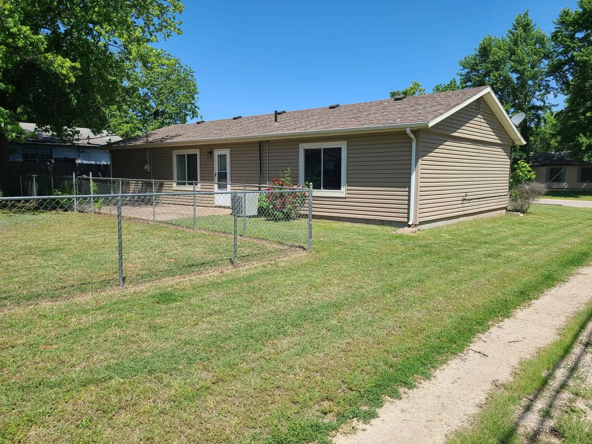 Burden, Kansas 67019, United States, 3 Bedrooms Bedrooms, ,1 BathroomBathrooms,Residential,Active,147135