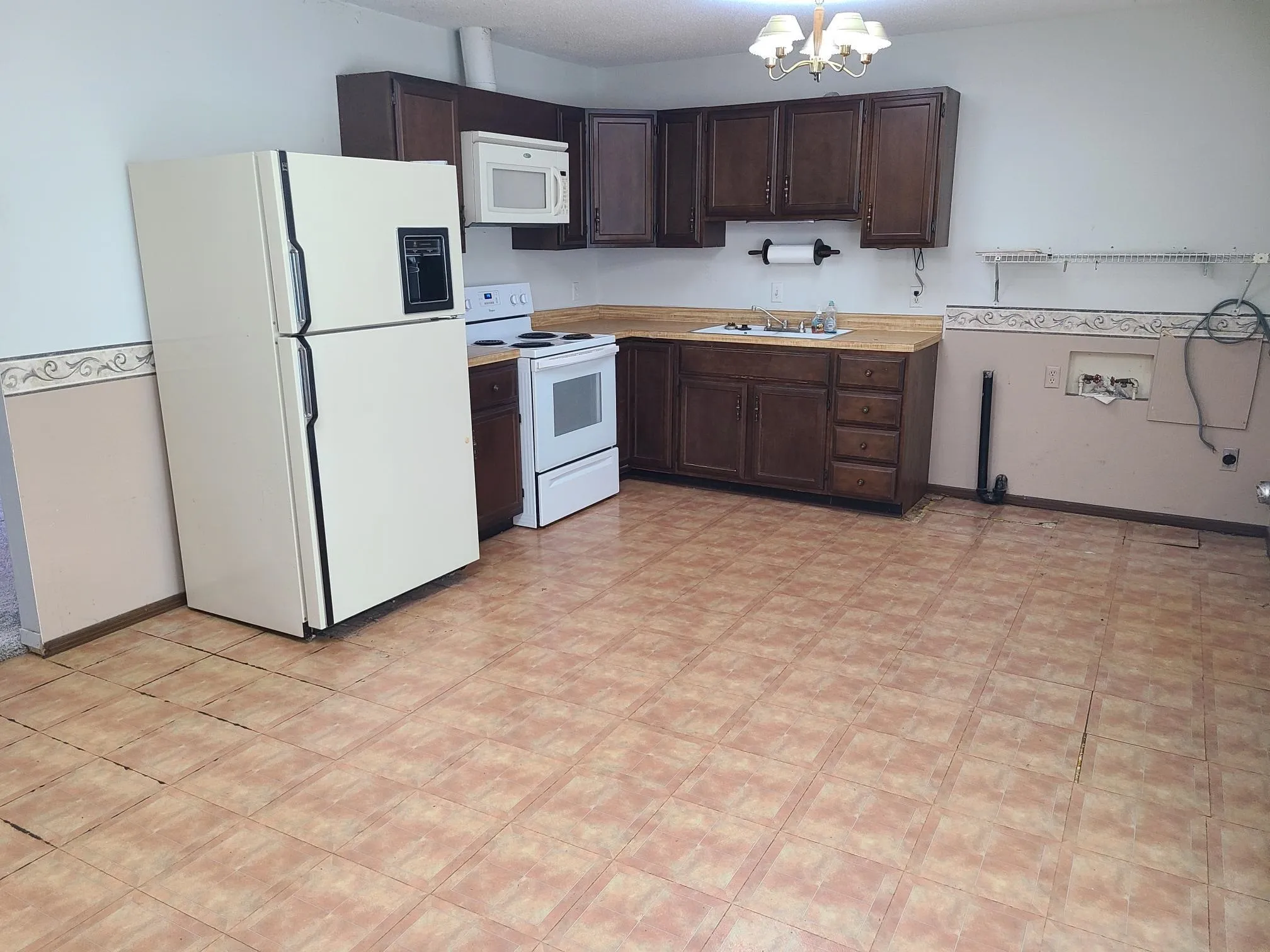 Burden, Kansas 67019, United States, 3 Bedrooms Bedrooms, ,1 BathroomBathrooms,Residential,Active,147135