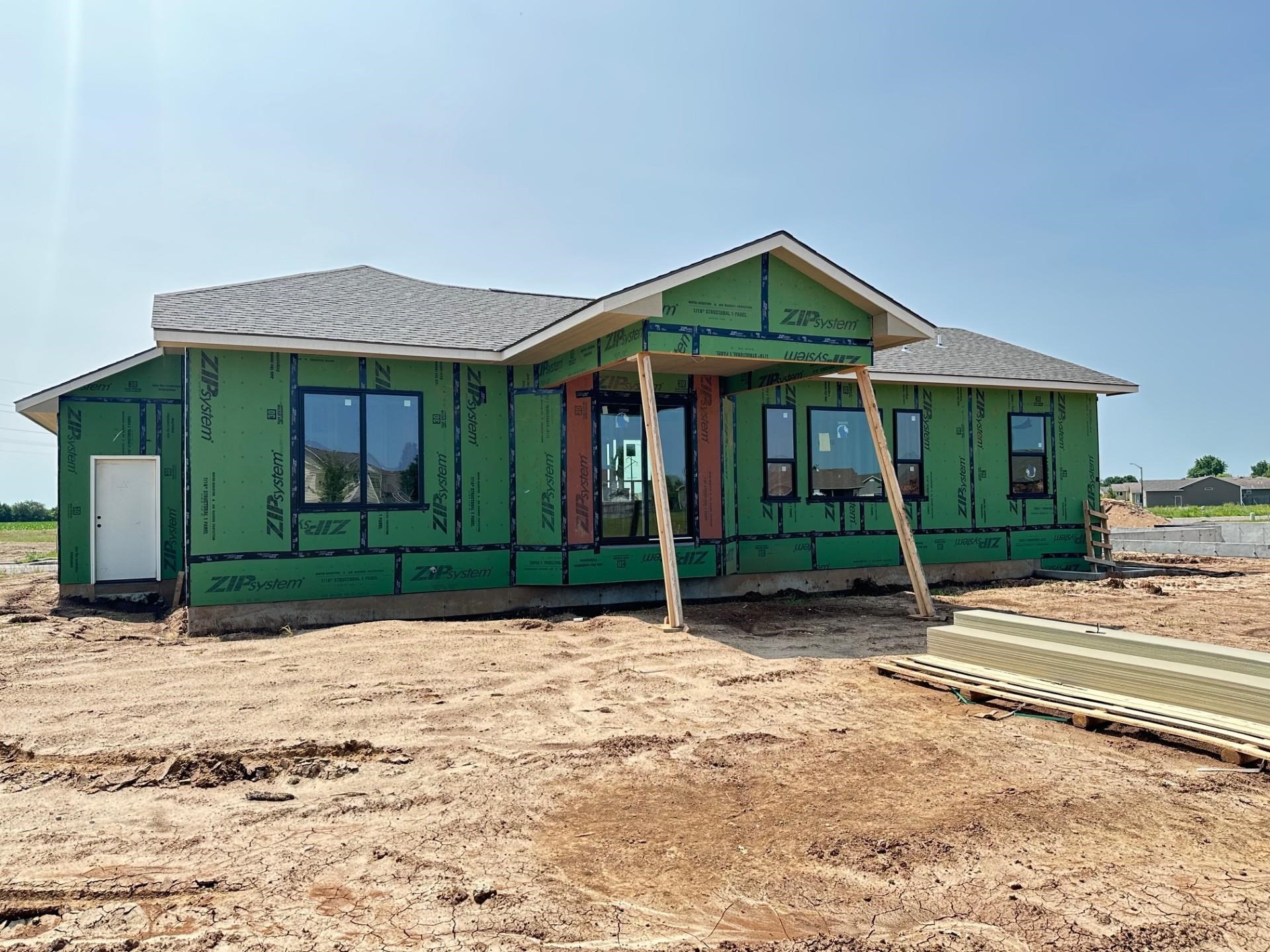 2817 N Rutland Ln, Augusta, Kansas image 2