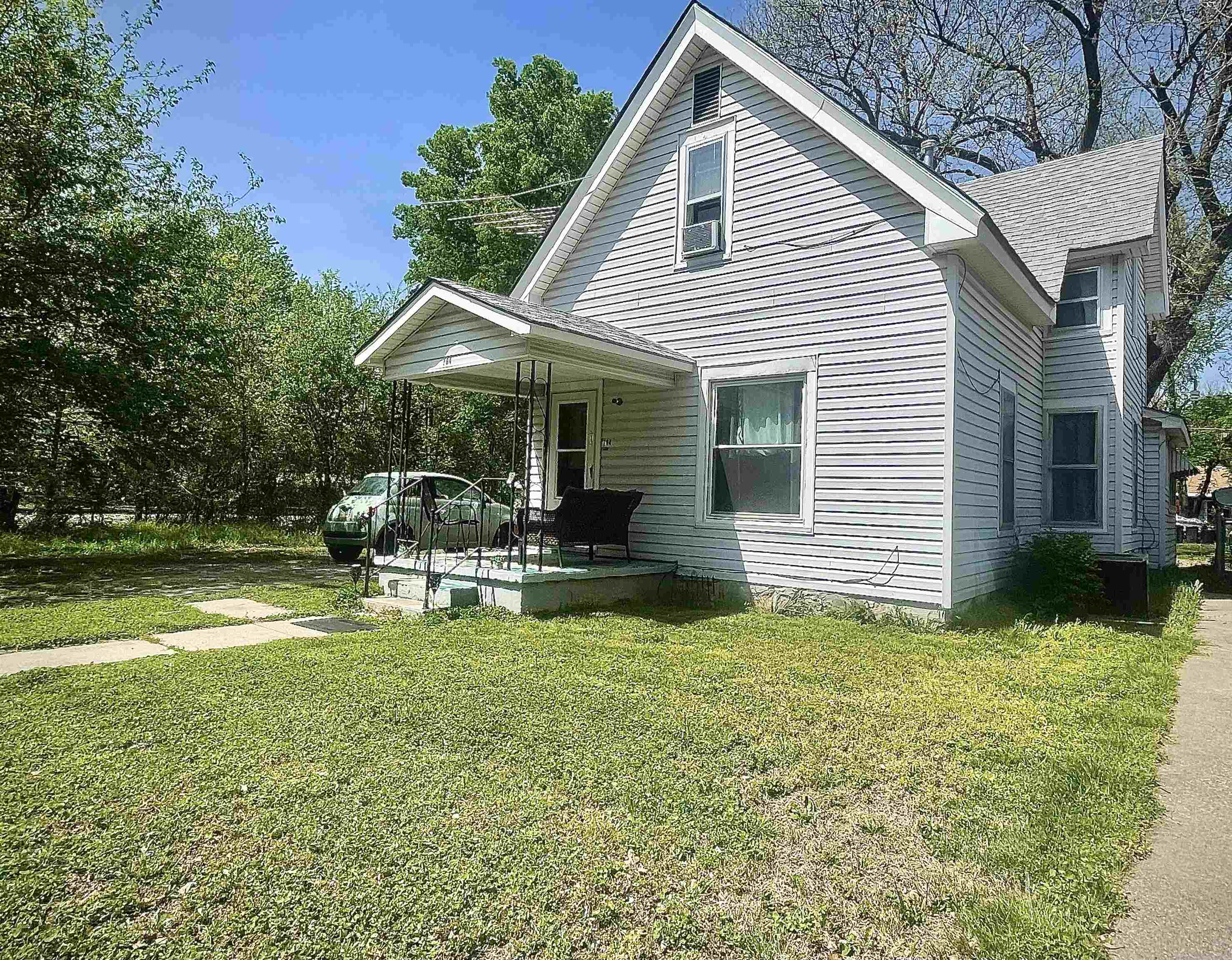 704 E 13th Ave, Winfield, Kansas image 15
