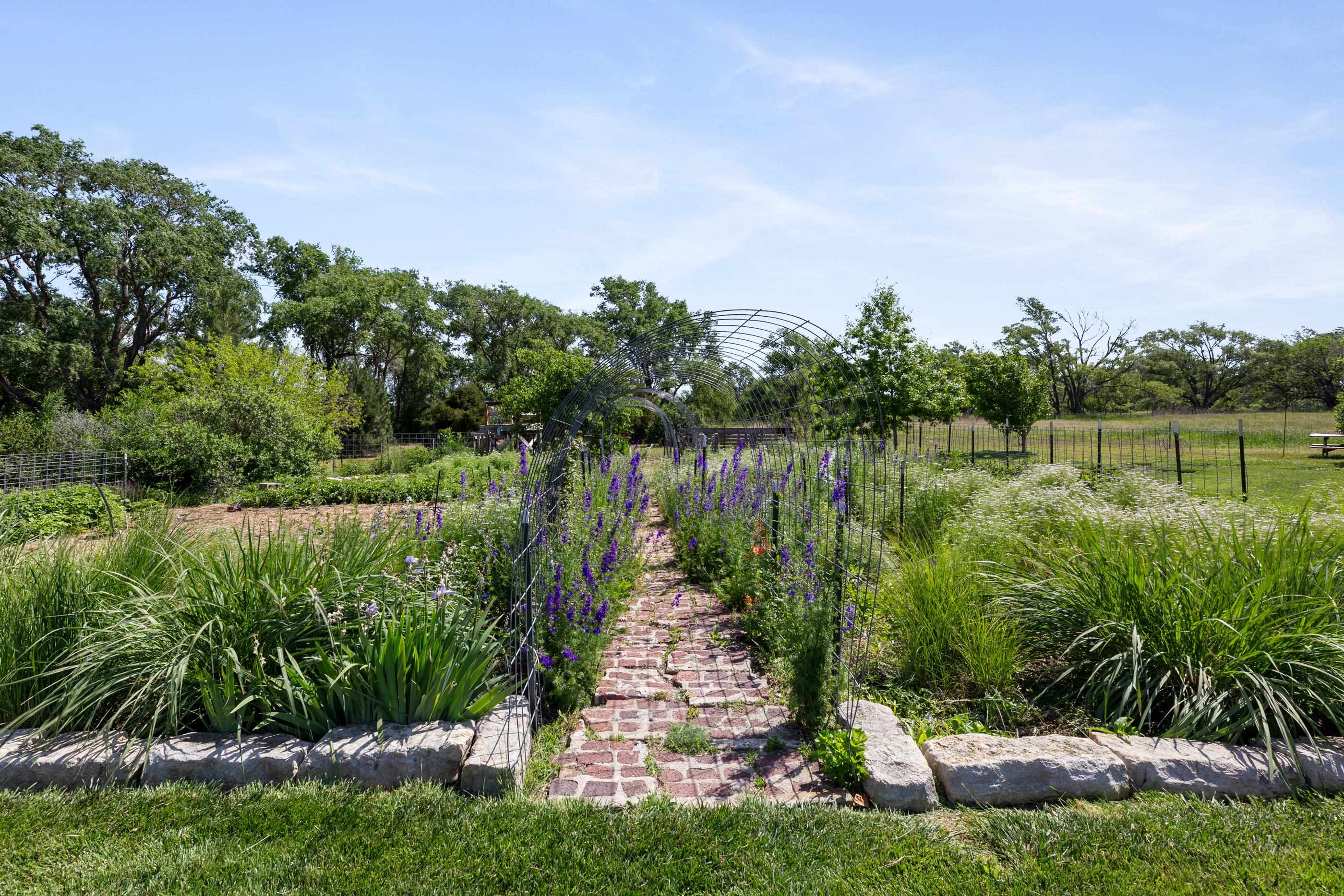 7650 S Halstead Rd, Halstead, Kansas image 28