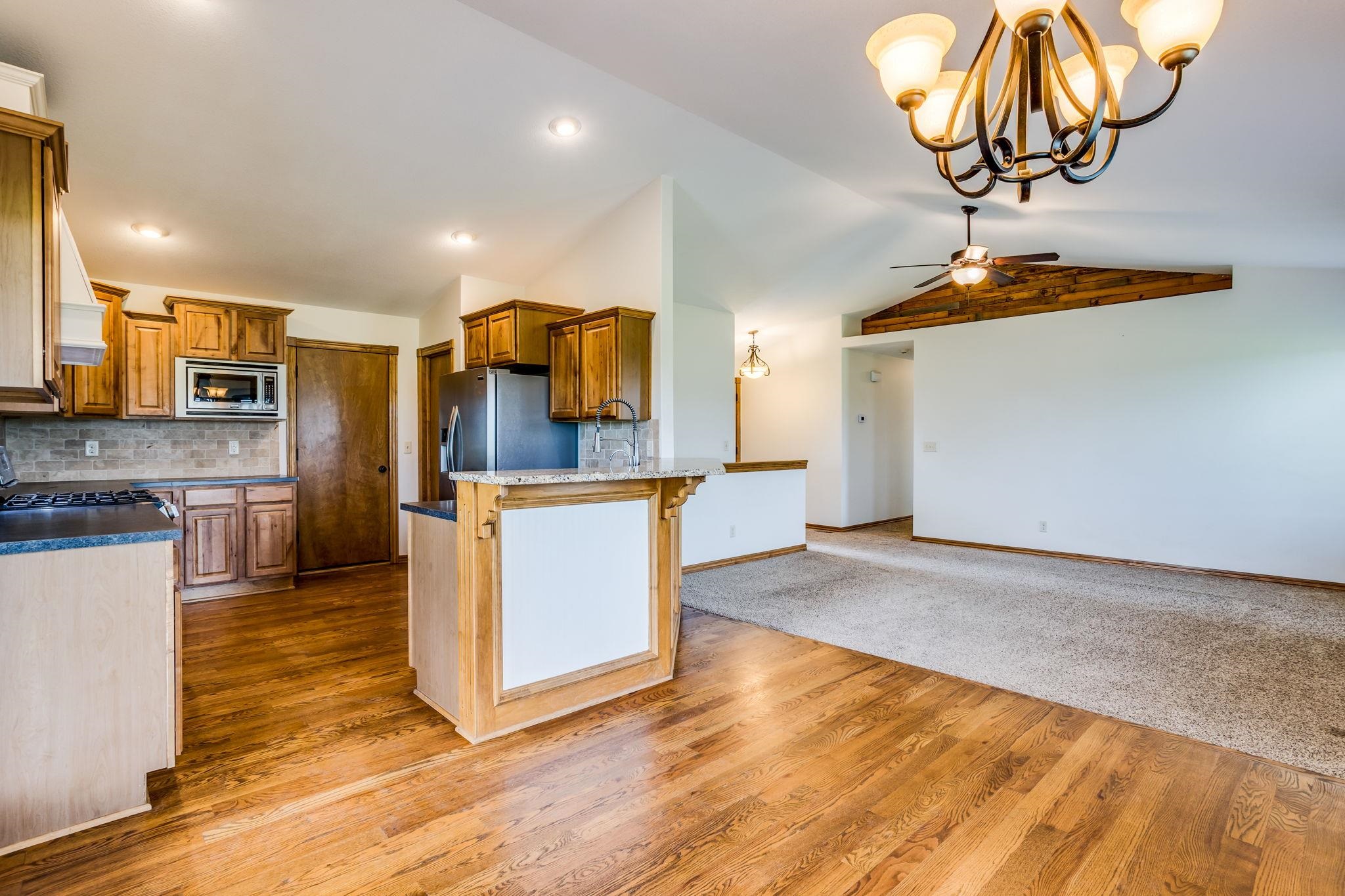 21175 SW Meadowlark Rd, Douglass, Kansas image 10