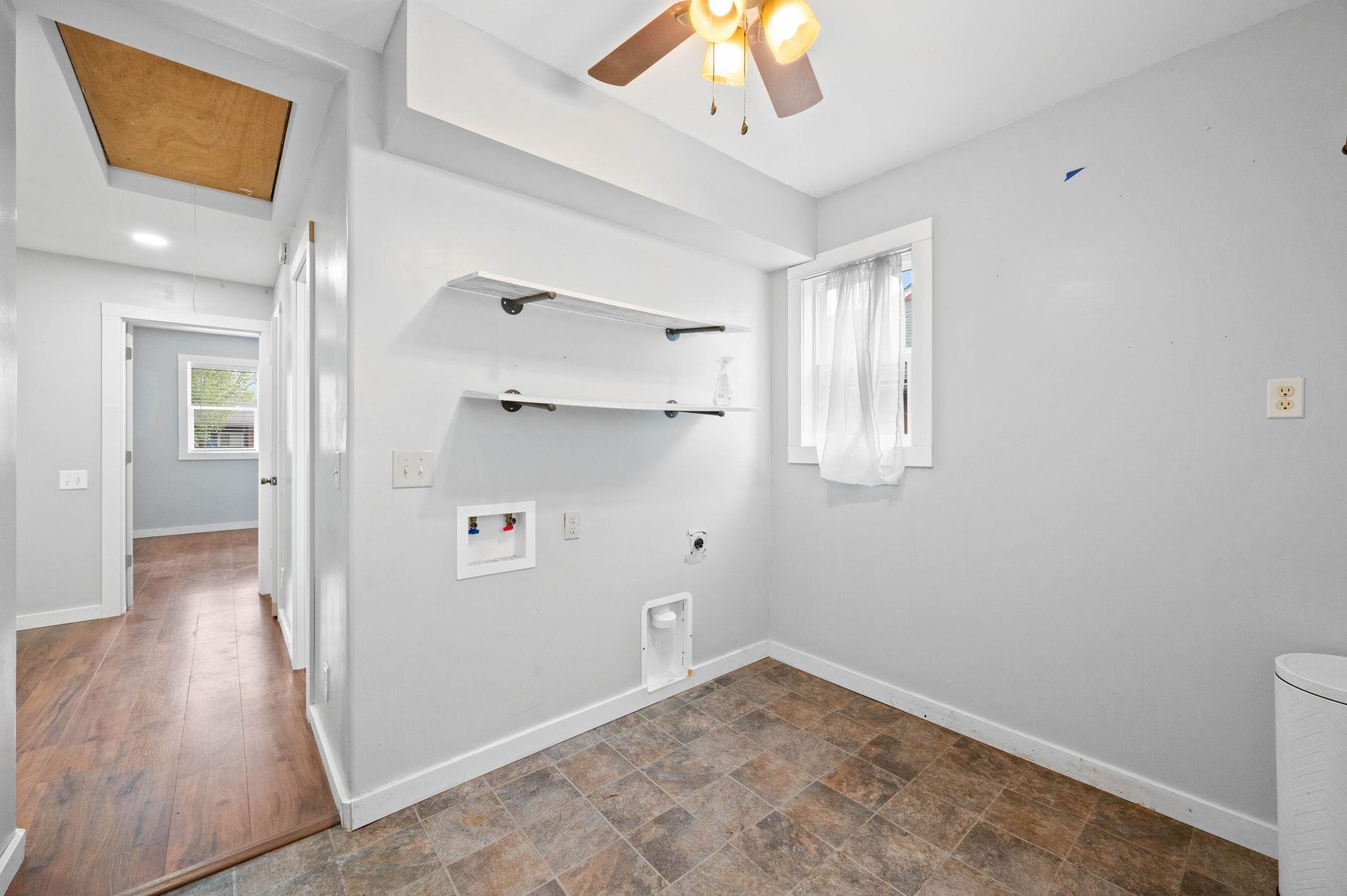 218 E Showalter, Rose Hill, Kansas image 14