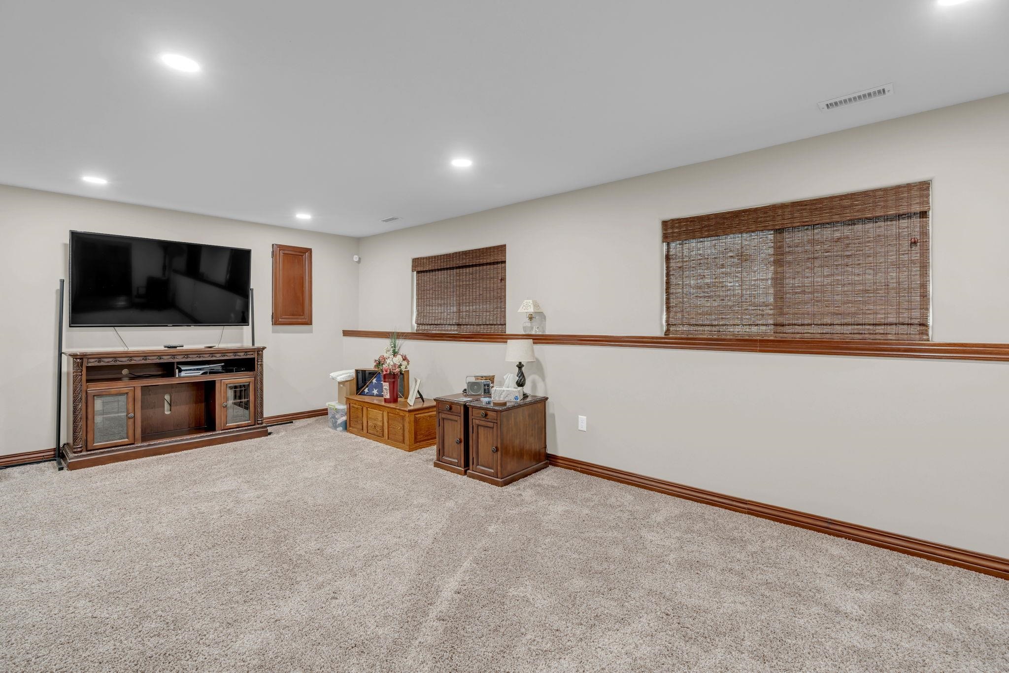 427 E Kay Ave, Haysville, Kansas image 21