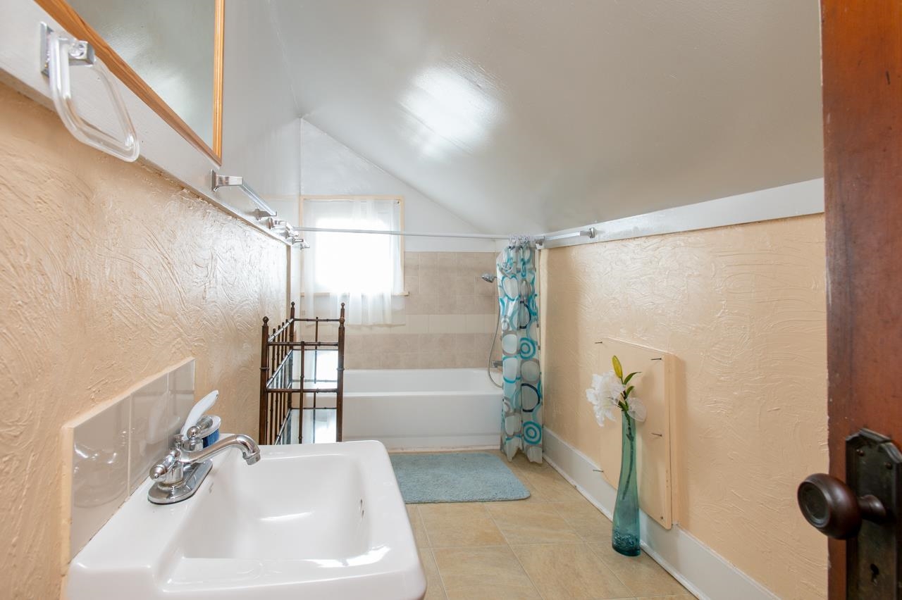 1202 N Larimer St, Wichita, Kansas image 13