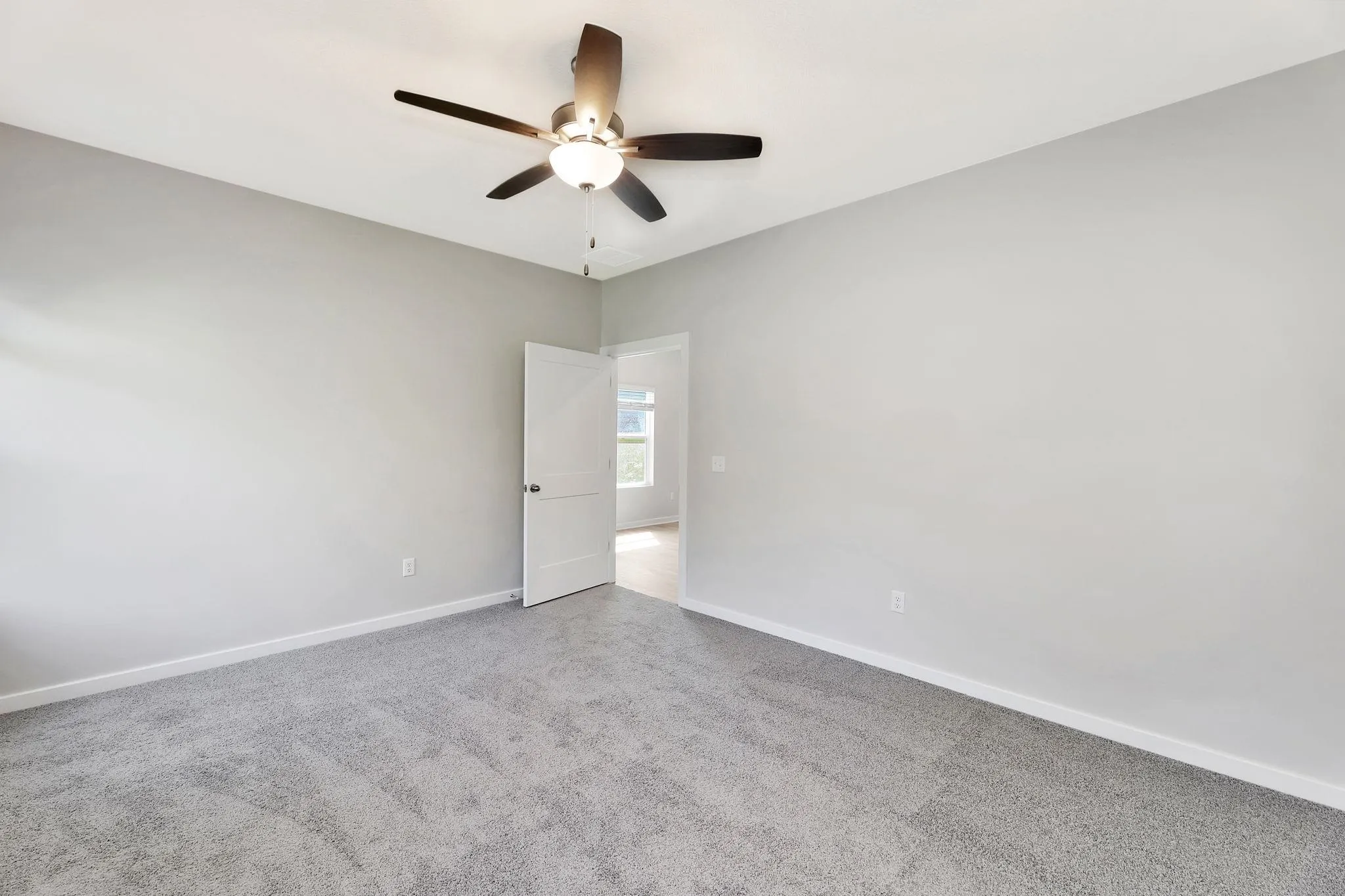 Garden Plain, Kansas 67050, United States, 3 Bedrooms Bedrooms, ,2 BathroomsBathrooms,Residential,Active,24133