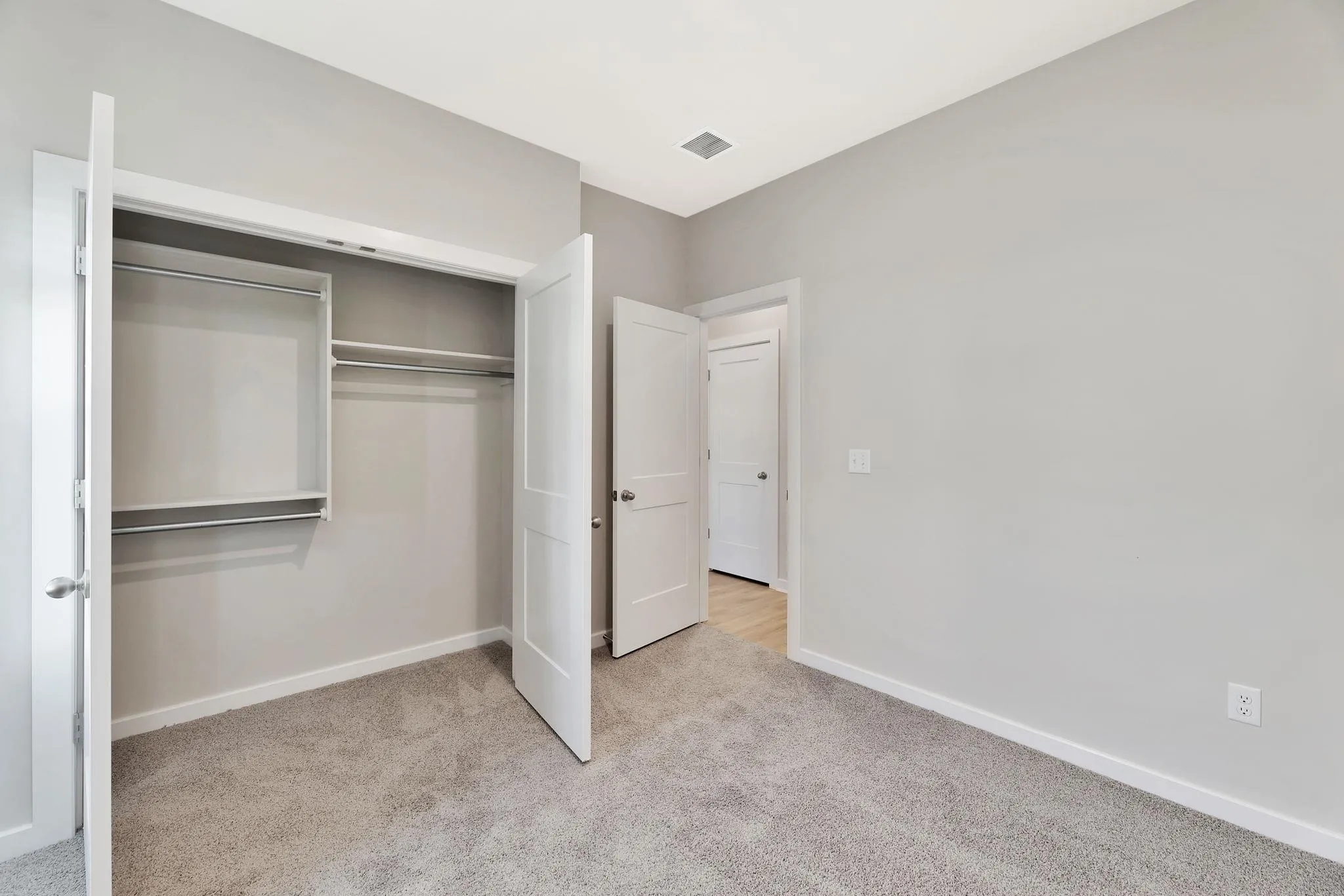 Garden Plain, Kansas 67050, United States, 3 Bedrooms Bedrooms, ,2 BathroomsBathrooms,Residential,Active,24133