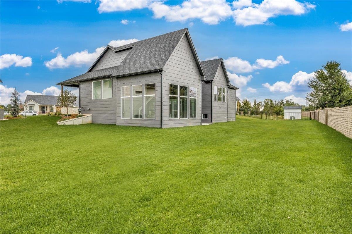 Derby, Kansas 67037, United States, 6 Bedrooms Bedrooms, ,3 BathroomsBathrooms,Residential,Pending,74676